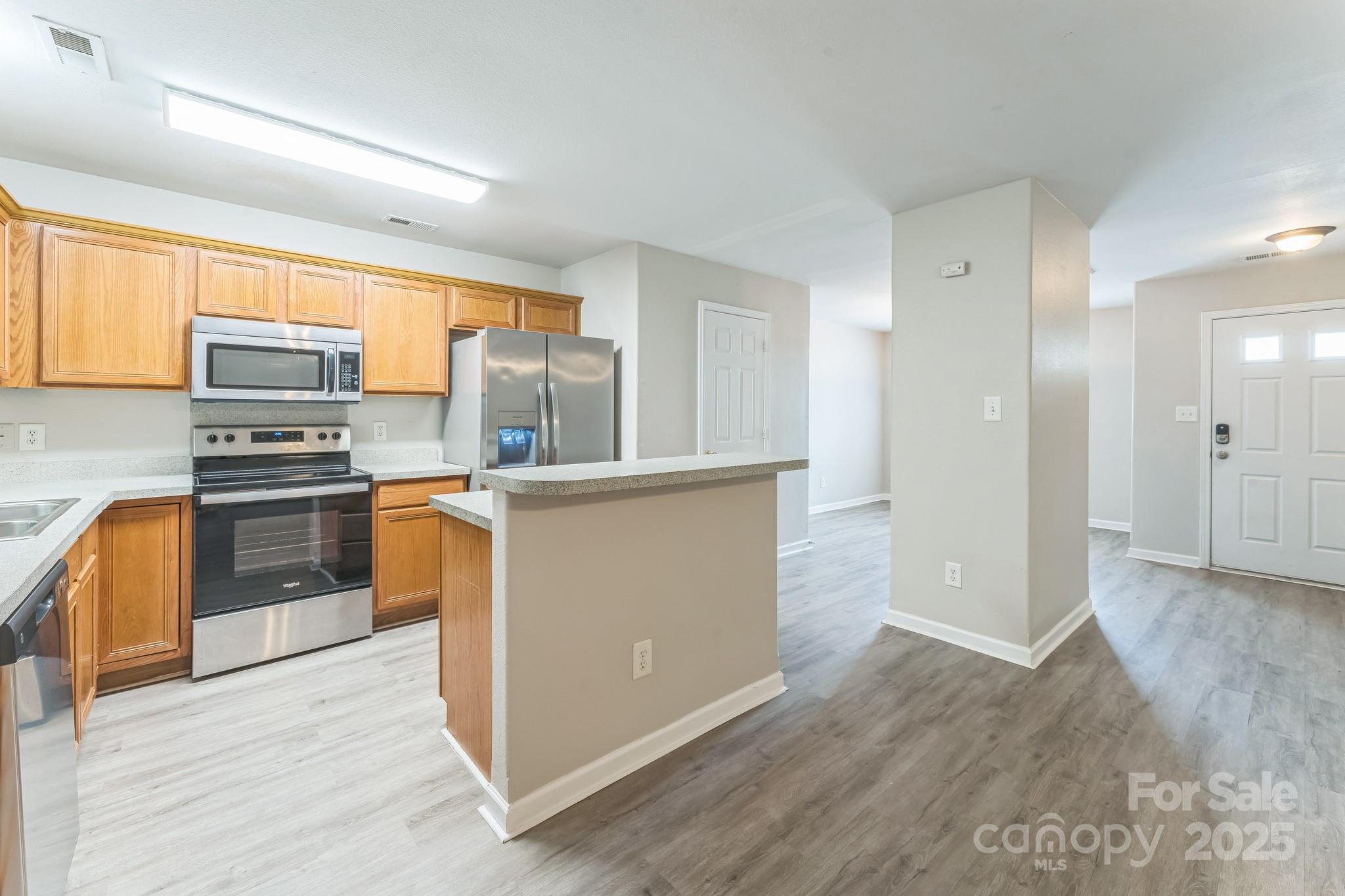 13413 Golden Apple Court Property Photo 8