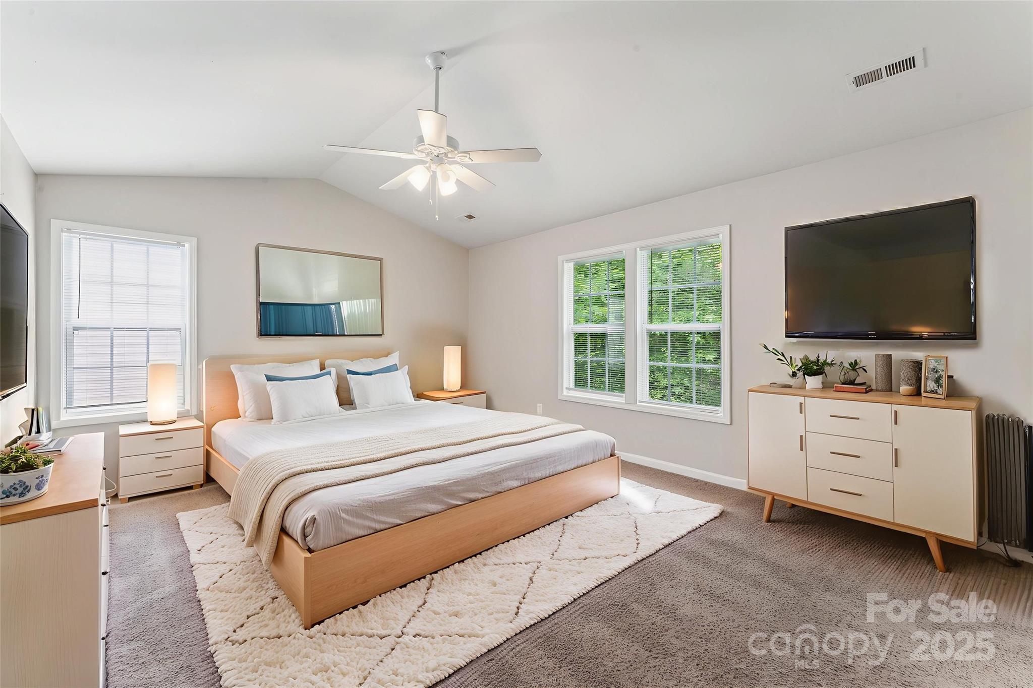 13413 Golden Apple Court Property Photo 11