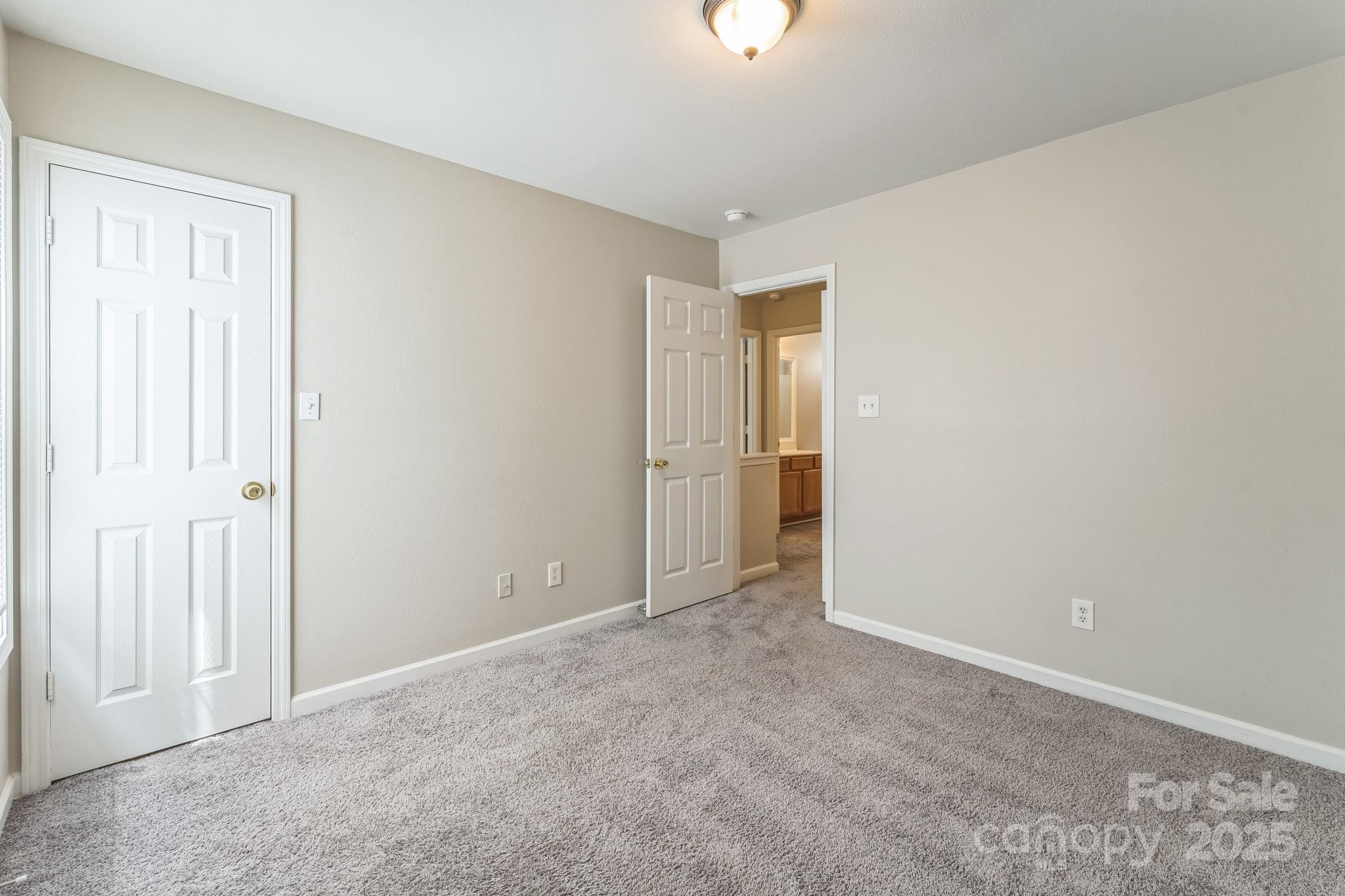 13413 Golden Apple Court Property Photo 18