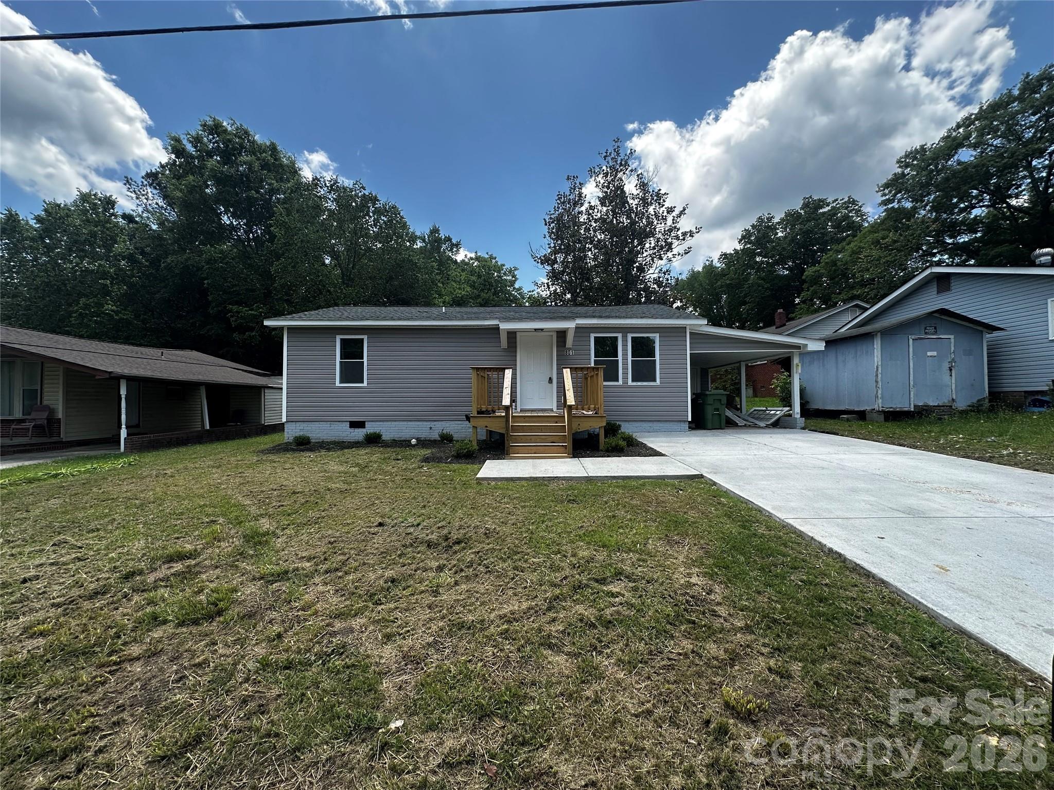 801 Calhoun Street Property Photo 1