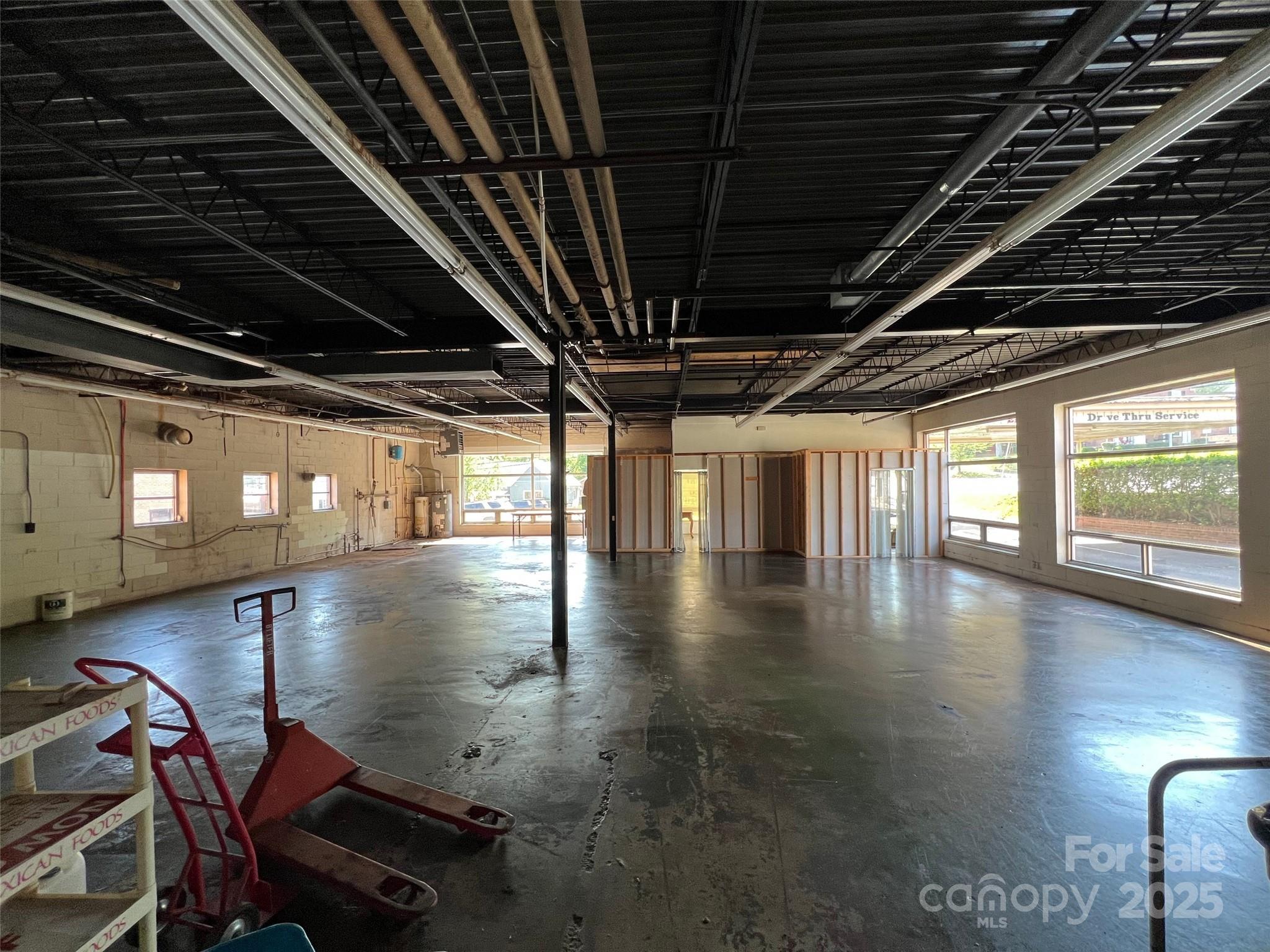 166 N Logan Street Property Photo 5