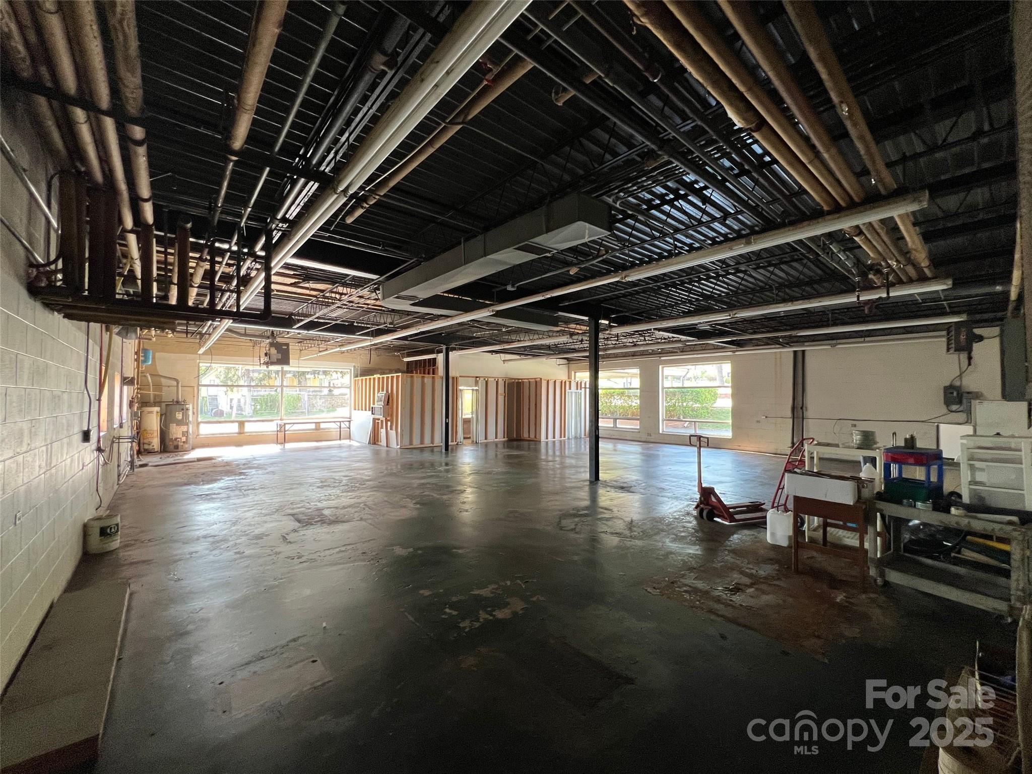 166 N Logan Street Property Photo 6