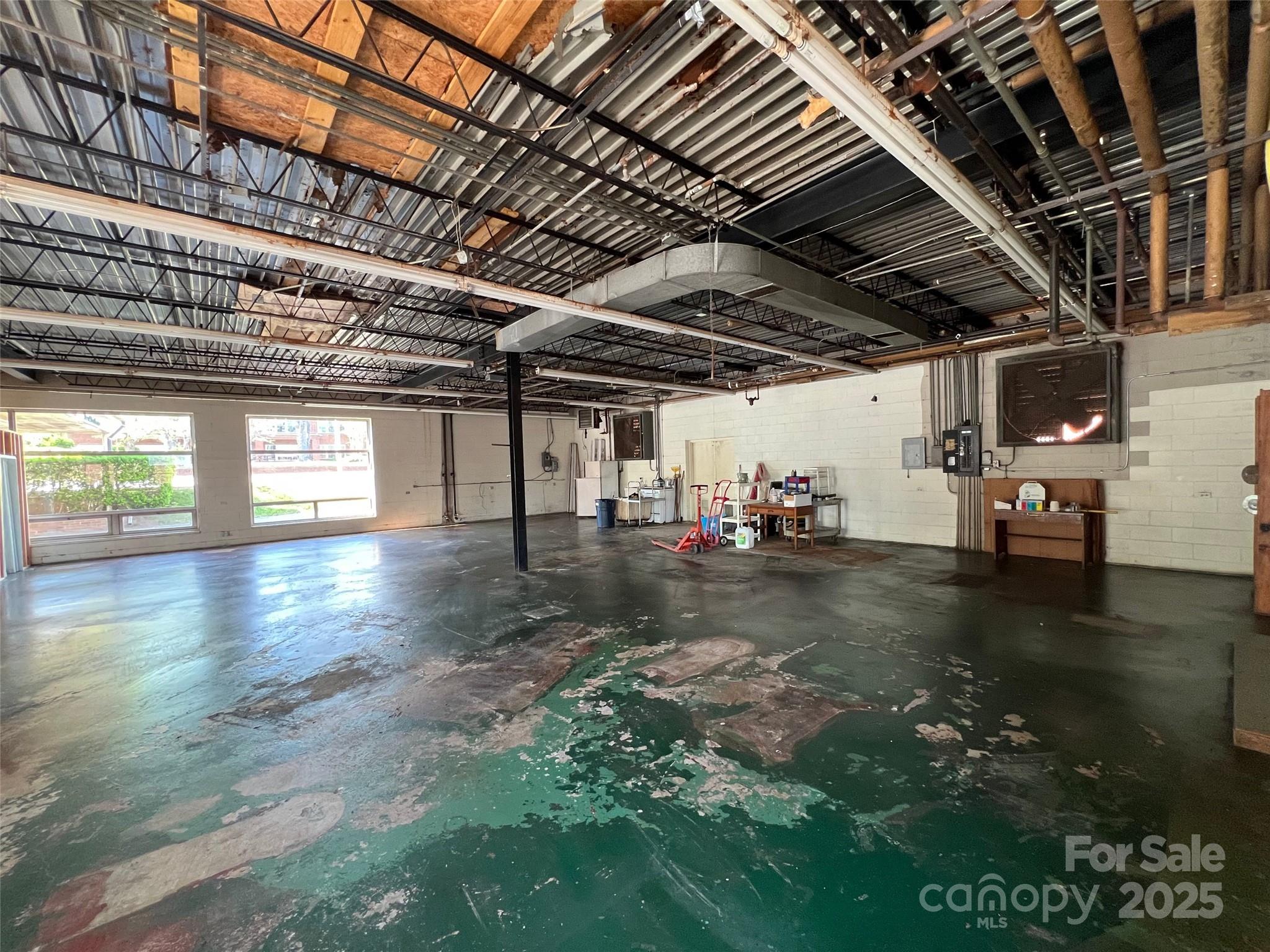 166 N Logan Street Property Photo 7
