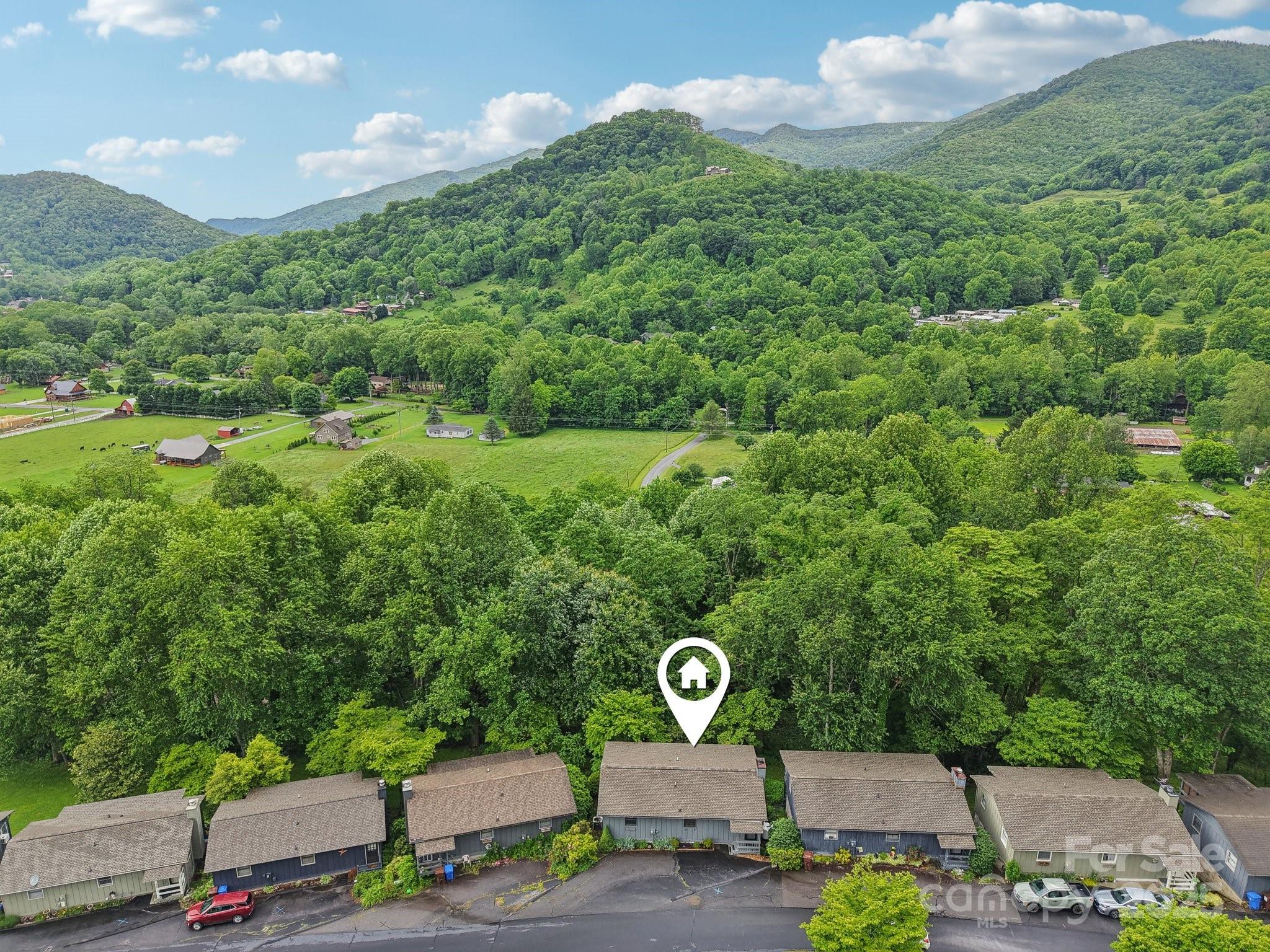 418 Stoney Ridge Loop Property Photo 3