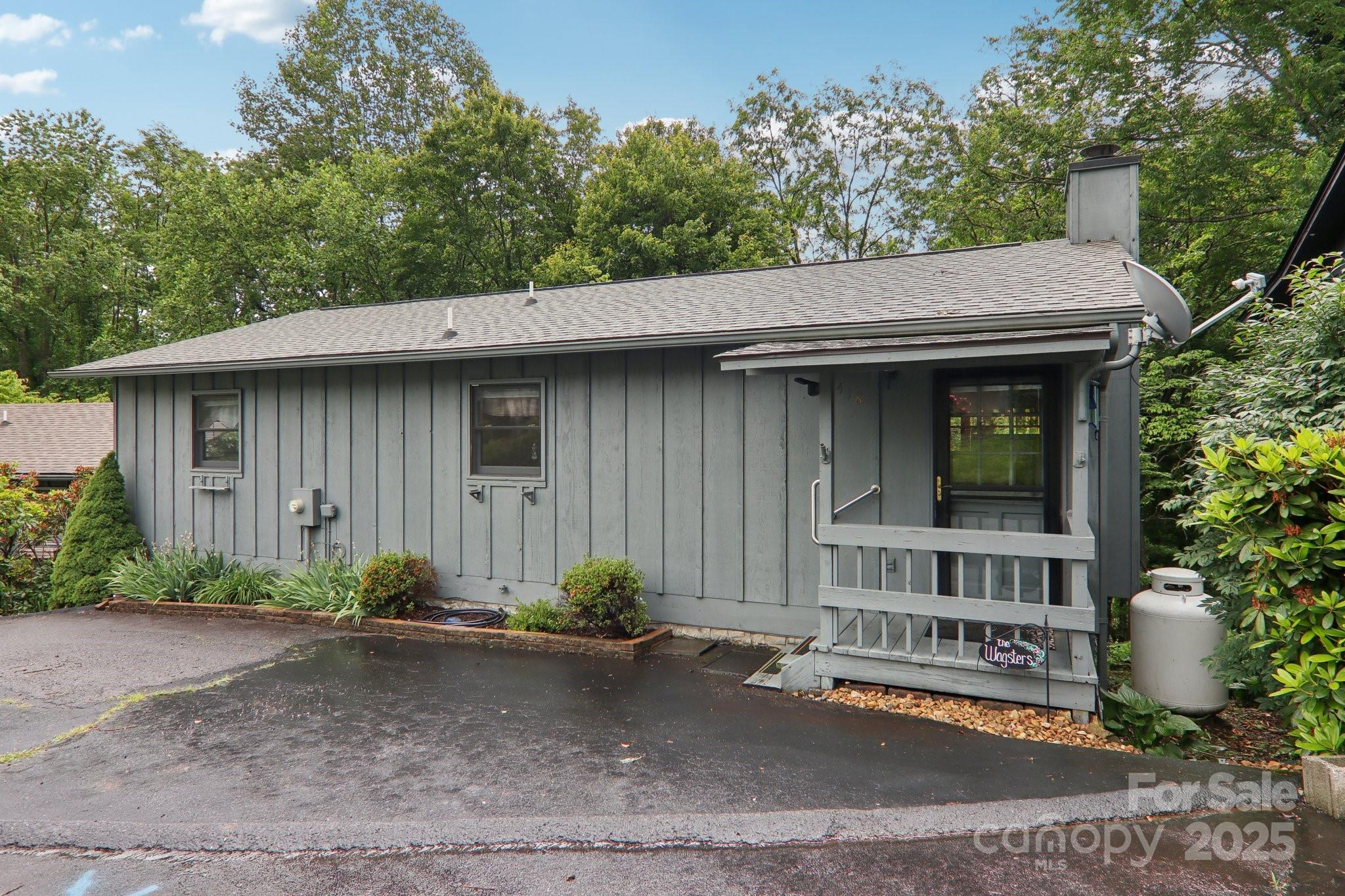 418 Stoney Ridge Loop Property Photo 6