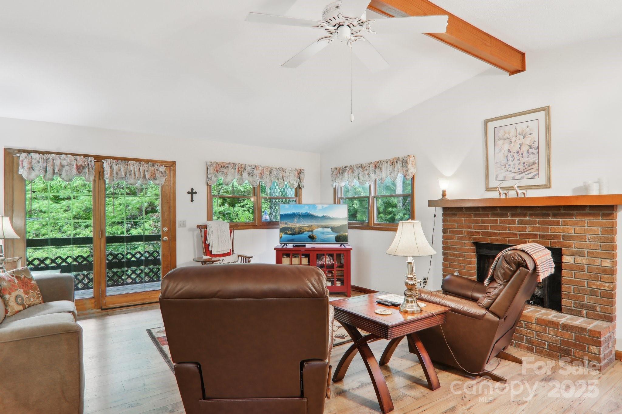 418 Stoney Ridge Loop Property Photo 9