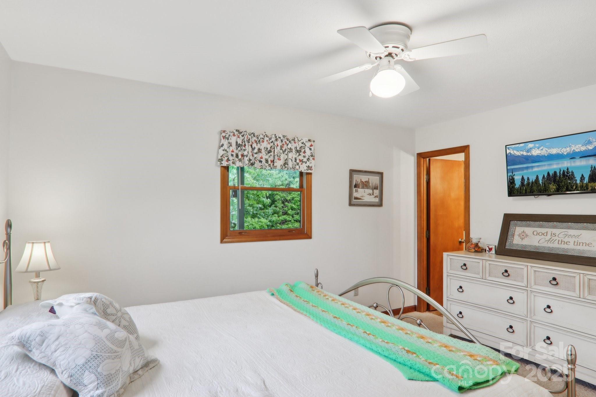 418 Stoney Ridge Loop Property Photo 26