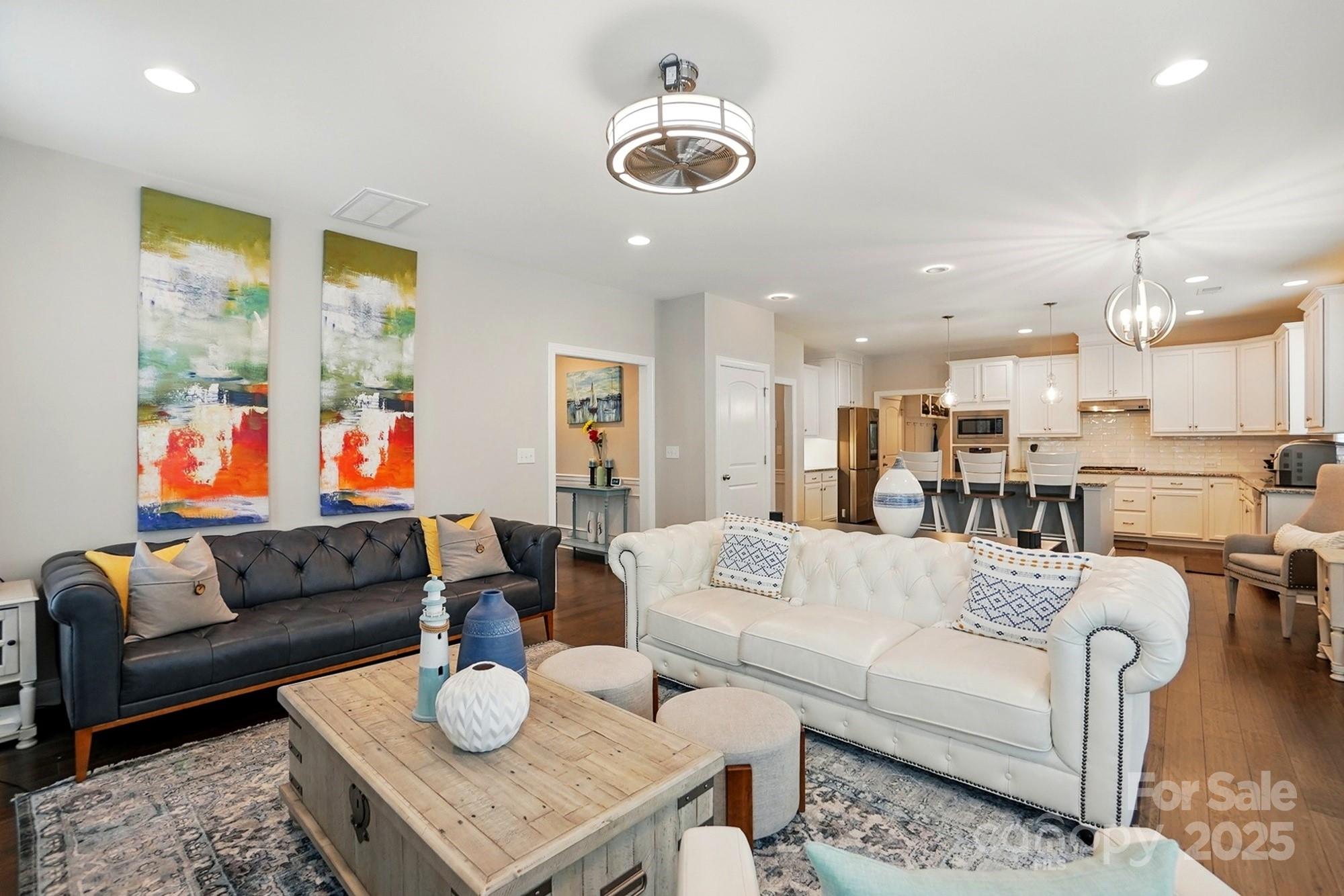 9511 Spurwig Court Property Photo 12