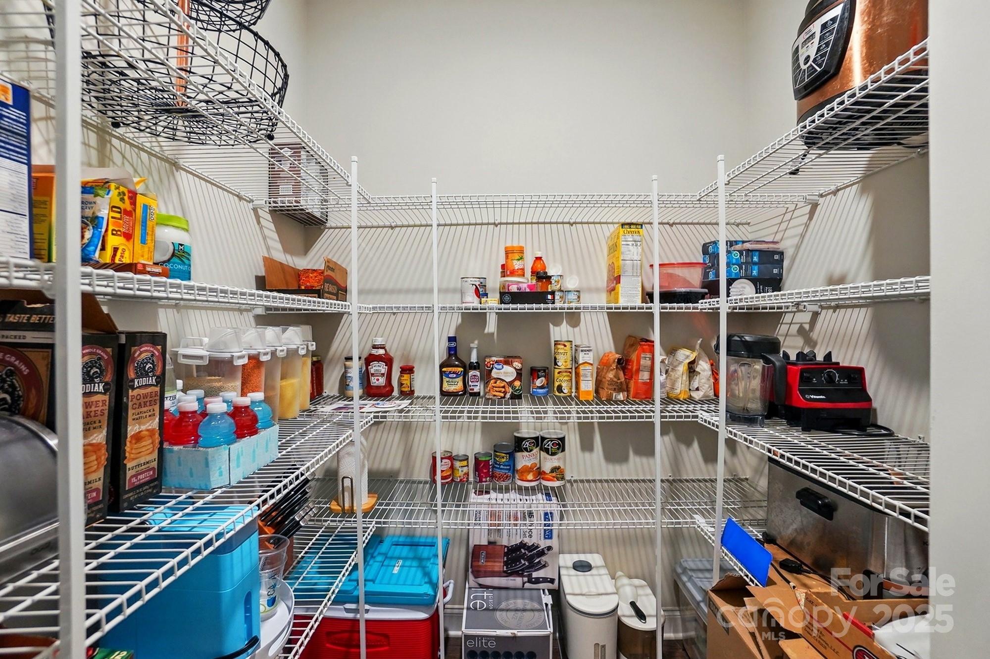 9511 Spurwig Court Property Photo 16