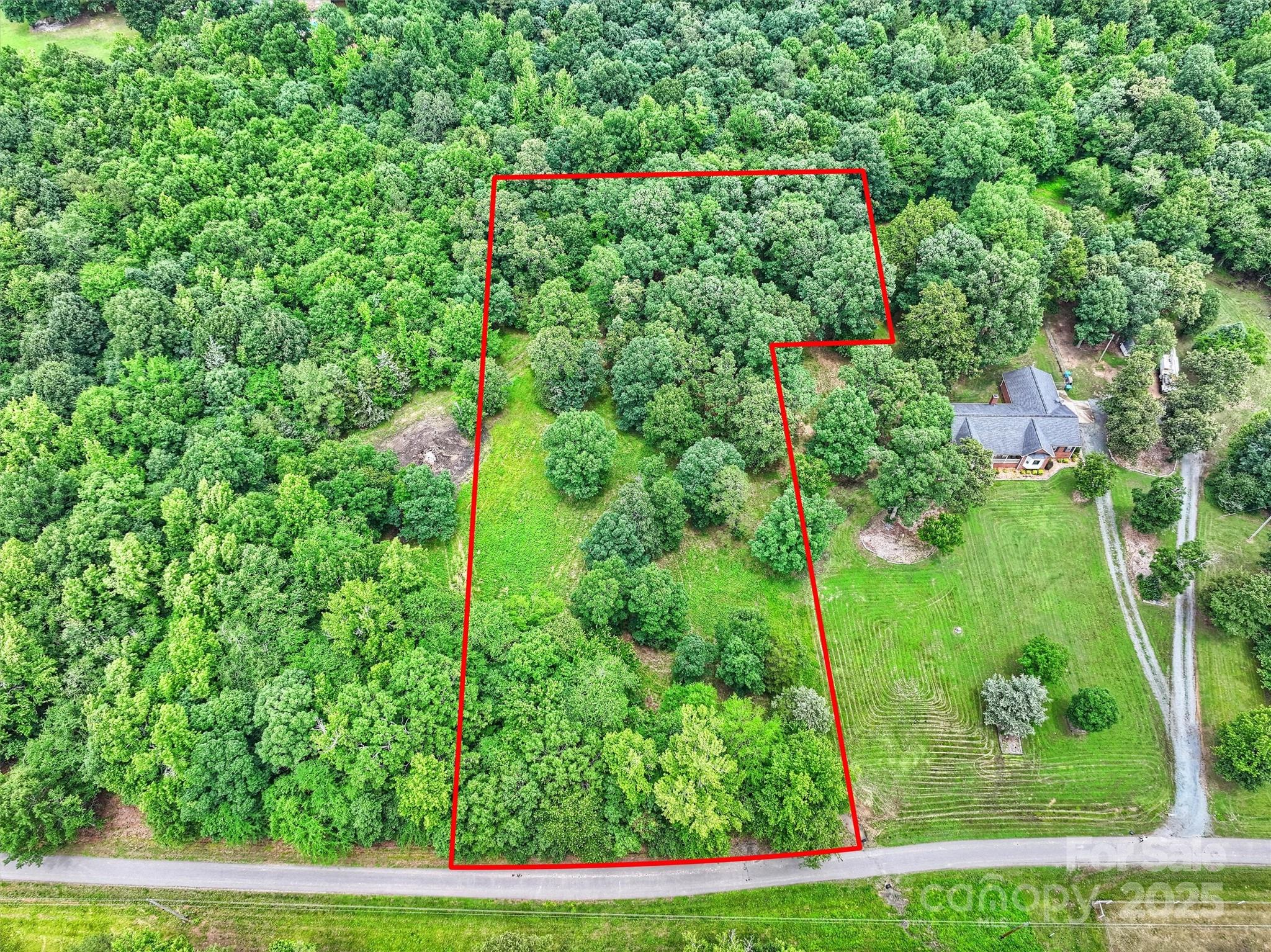 00 601 Highway Property Photo 3