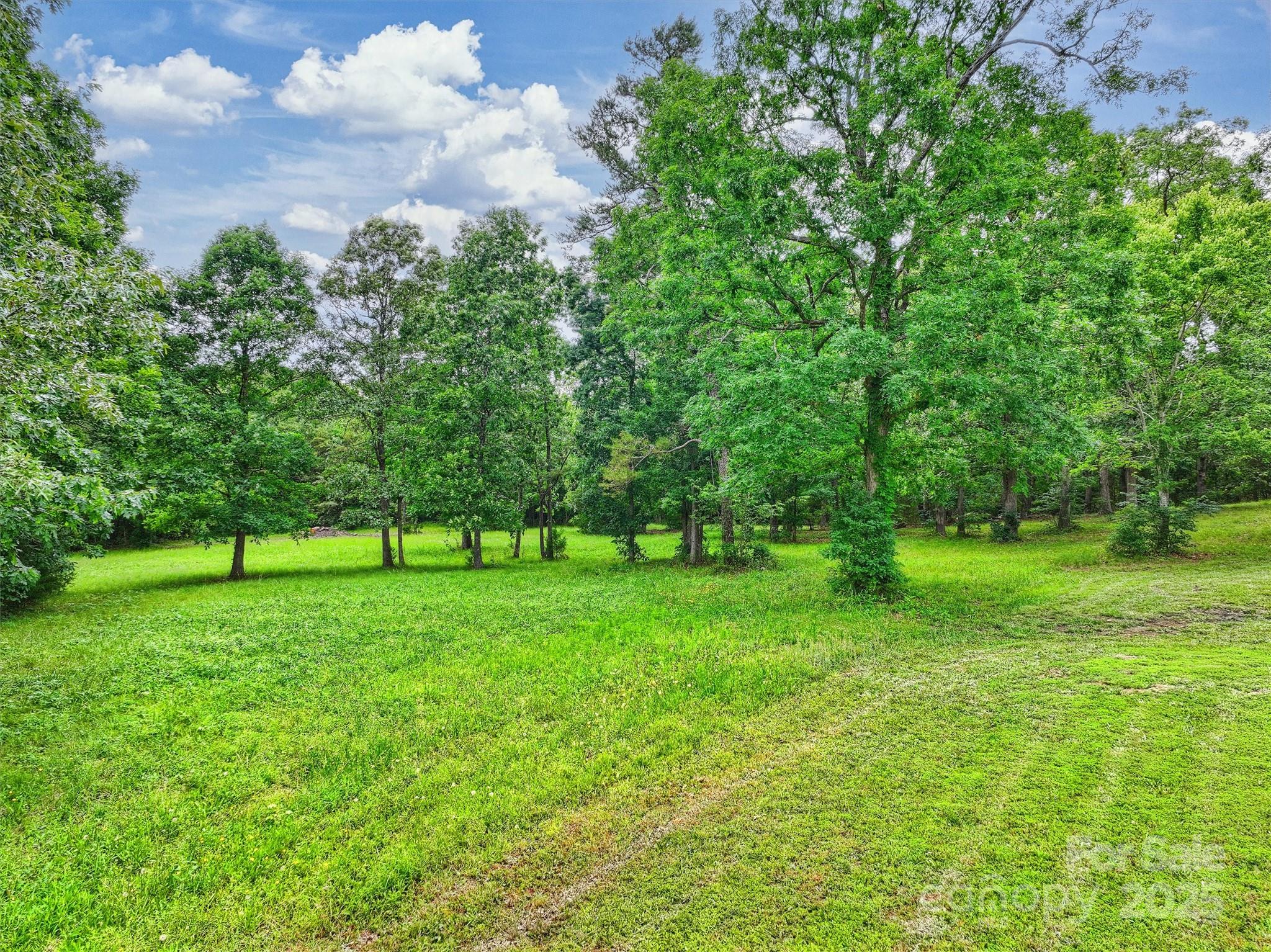 00 601 Highway Property Photo 7