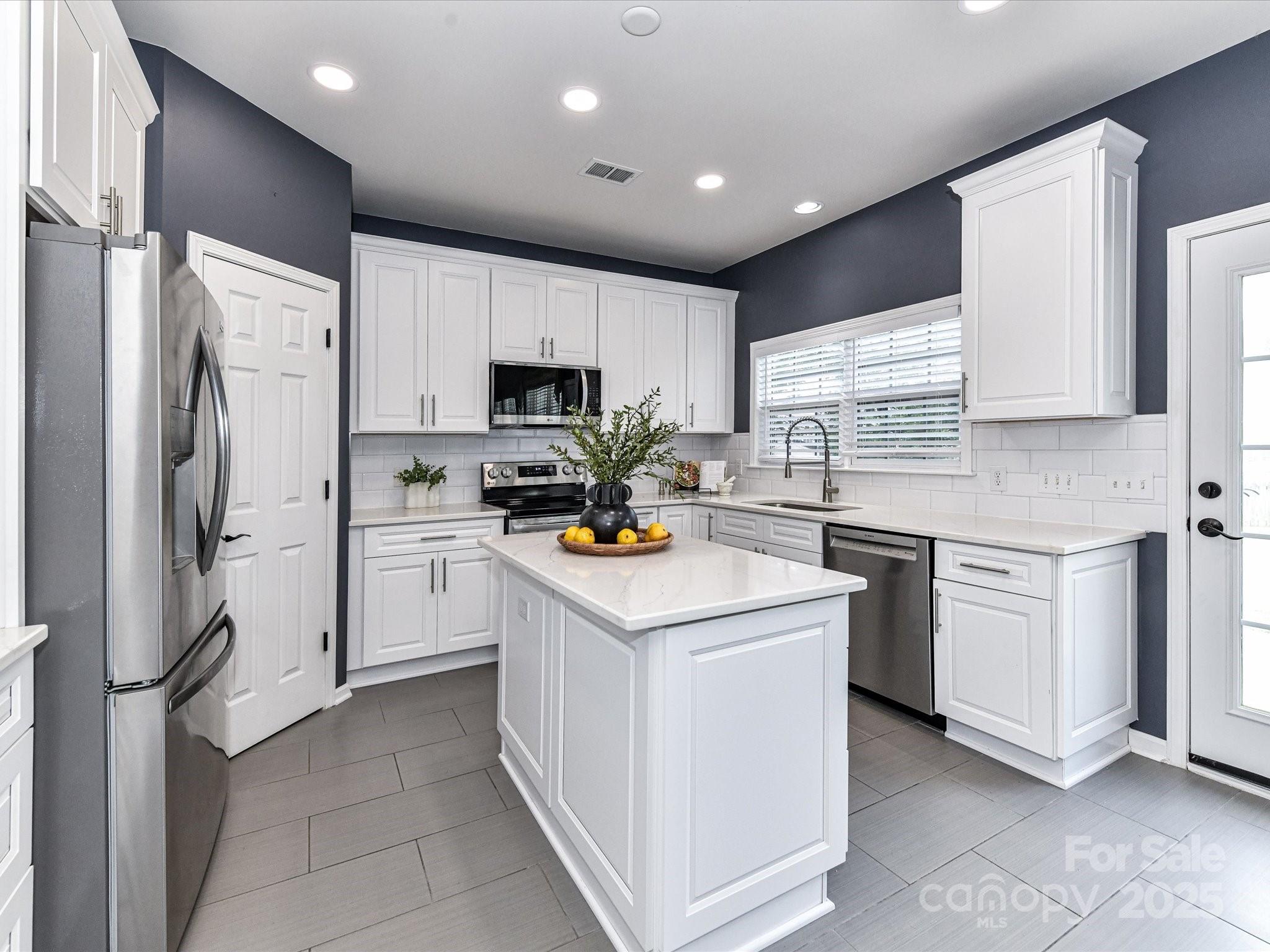 8608 Talbert Paige Court Property Photo 14