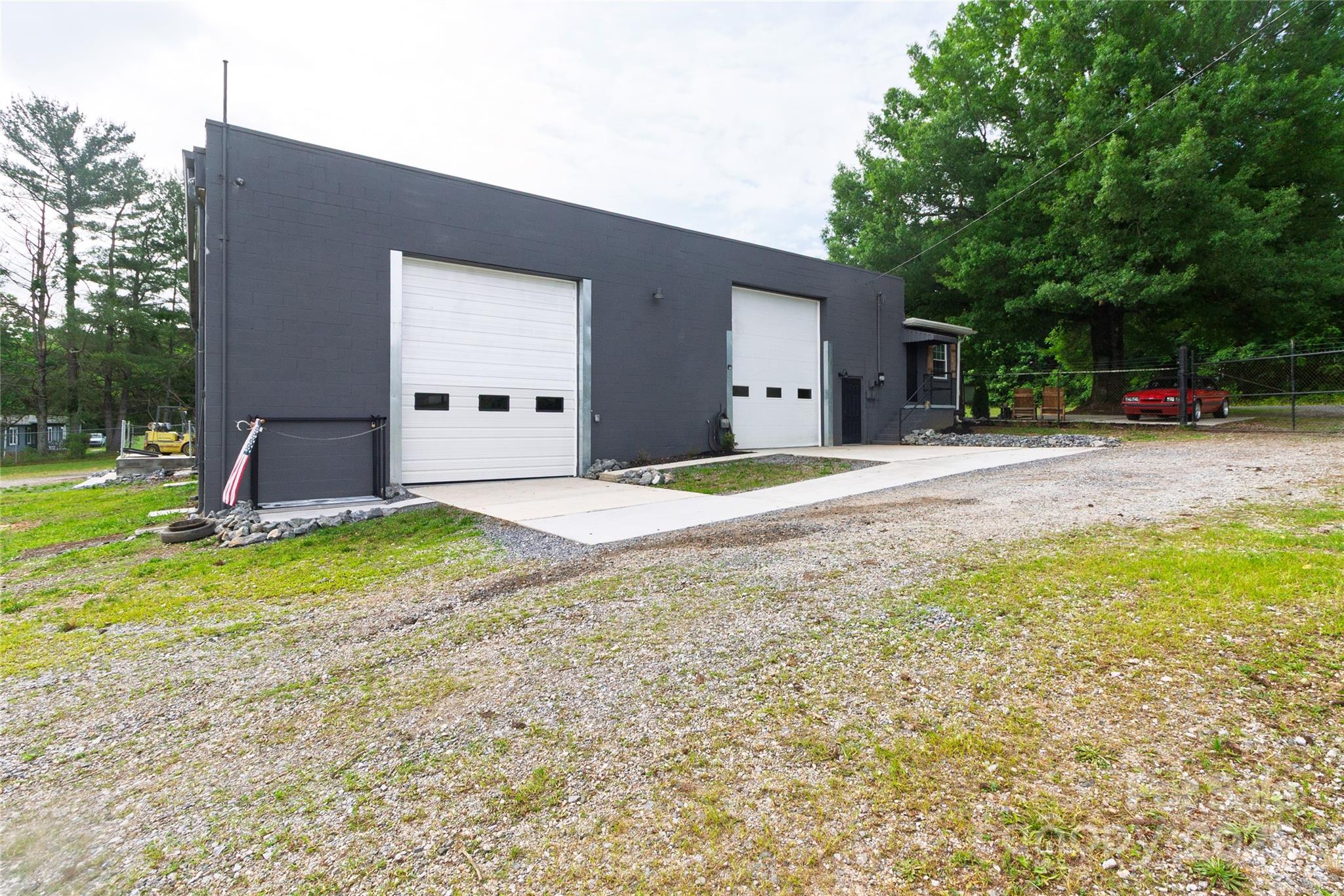 1028 Washburn Switch Road Property Photo 34