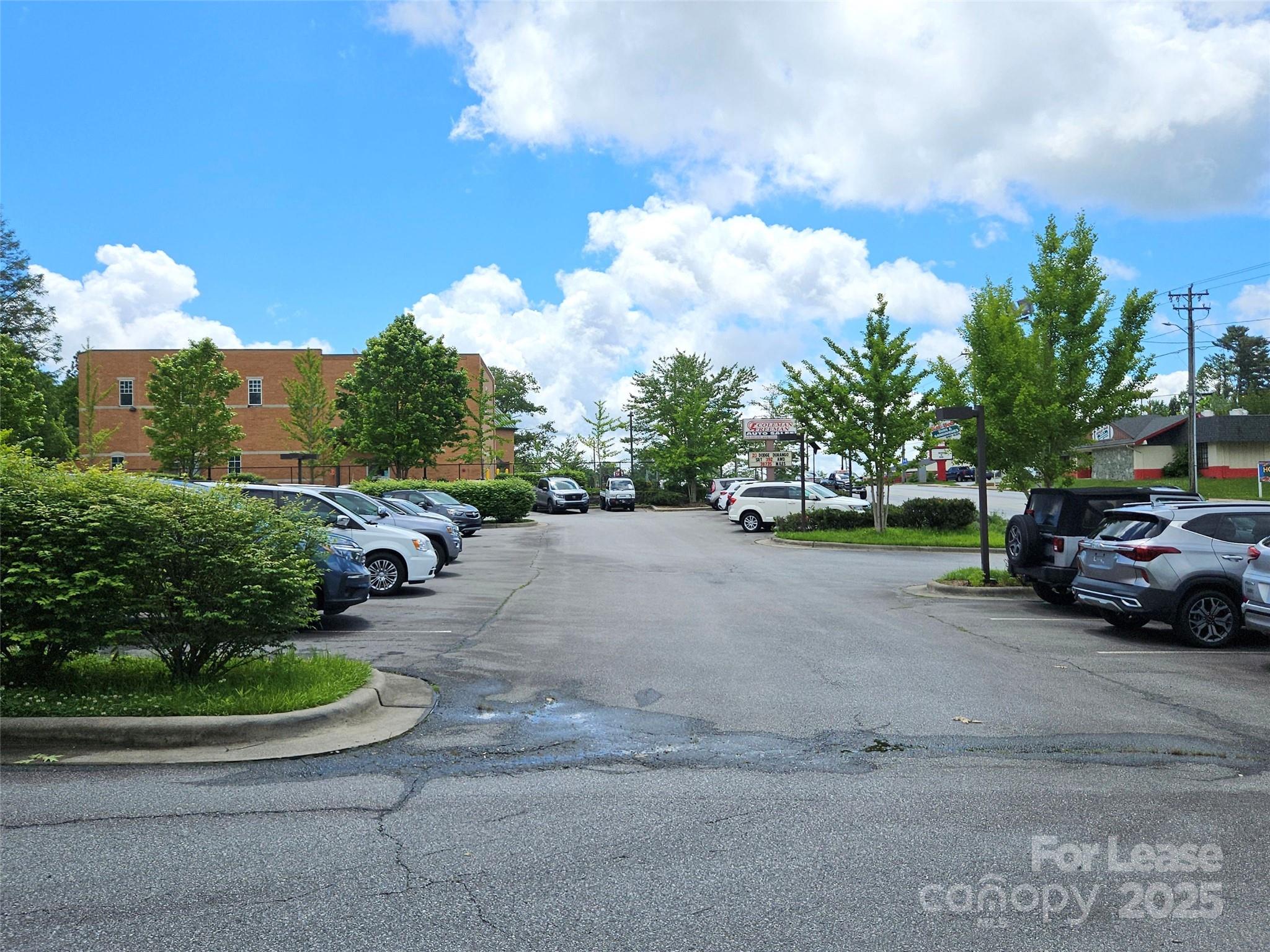 1216 Asheville Highway Property Photo 12