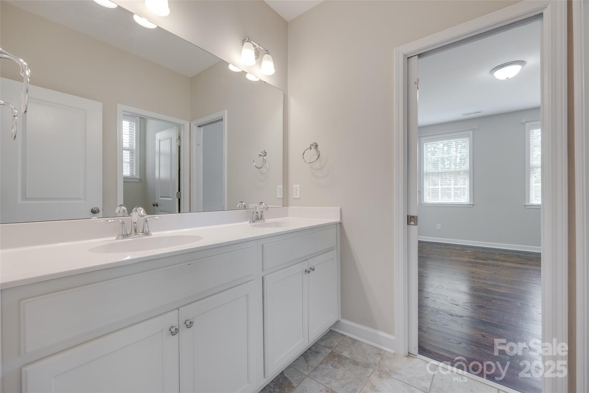 2785 Disney Place Property Photo 29