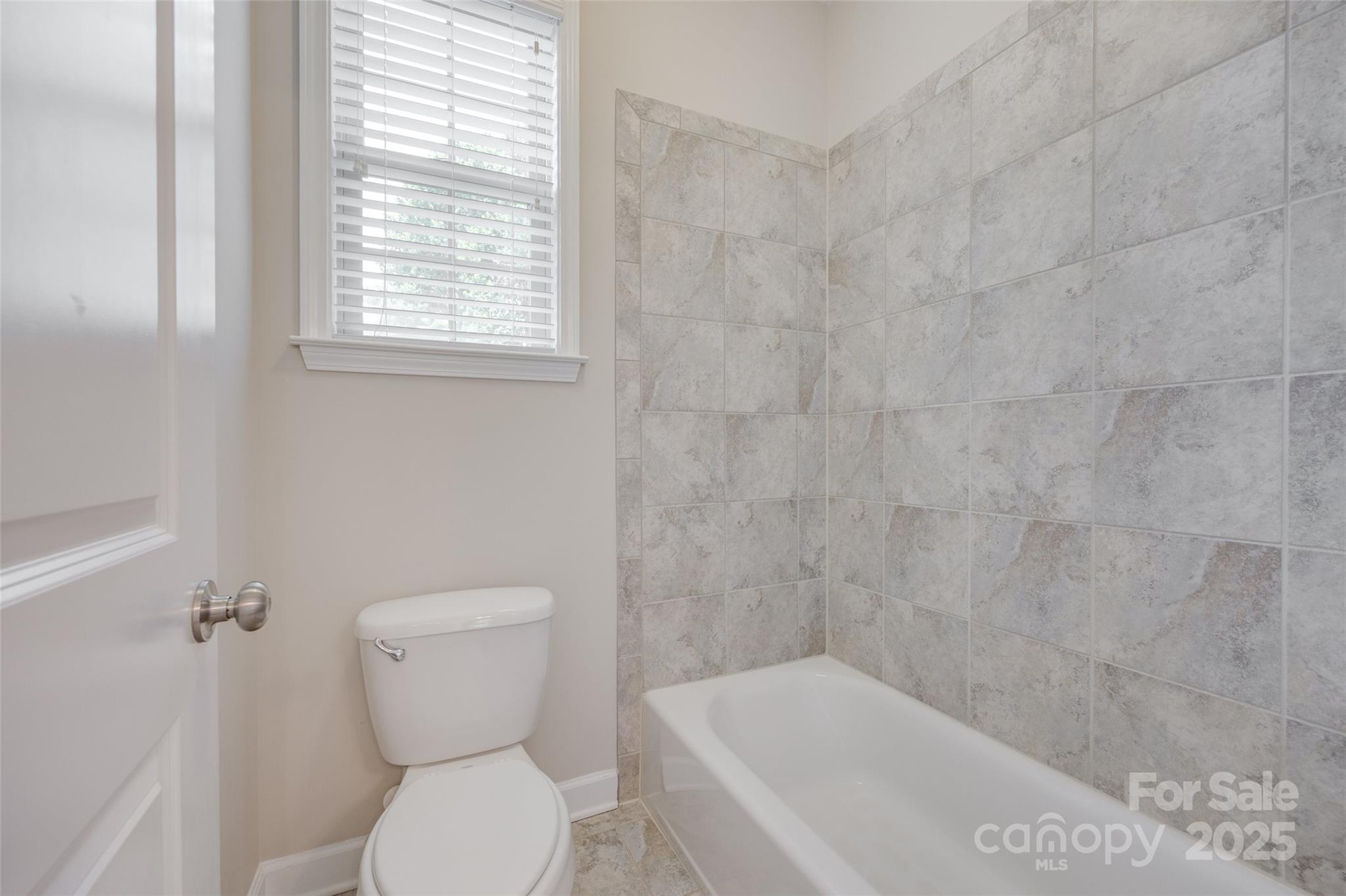 2785 Disney Place Property Photo 30