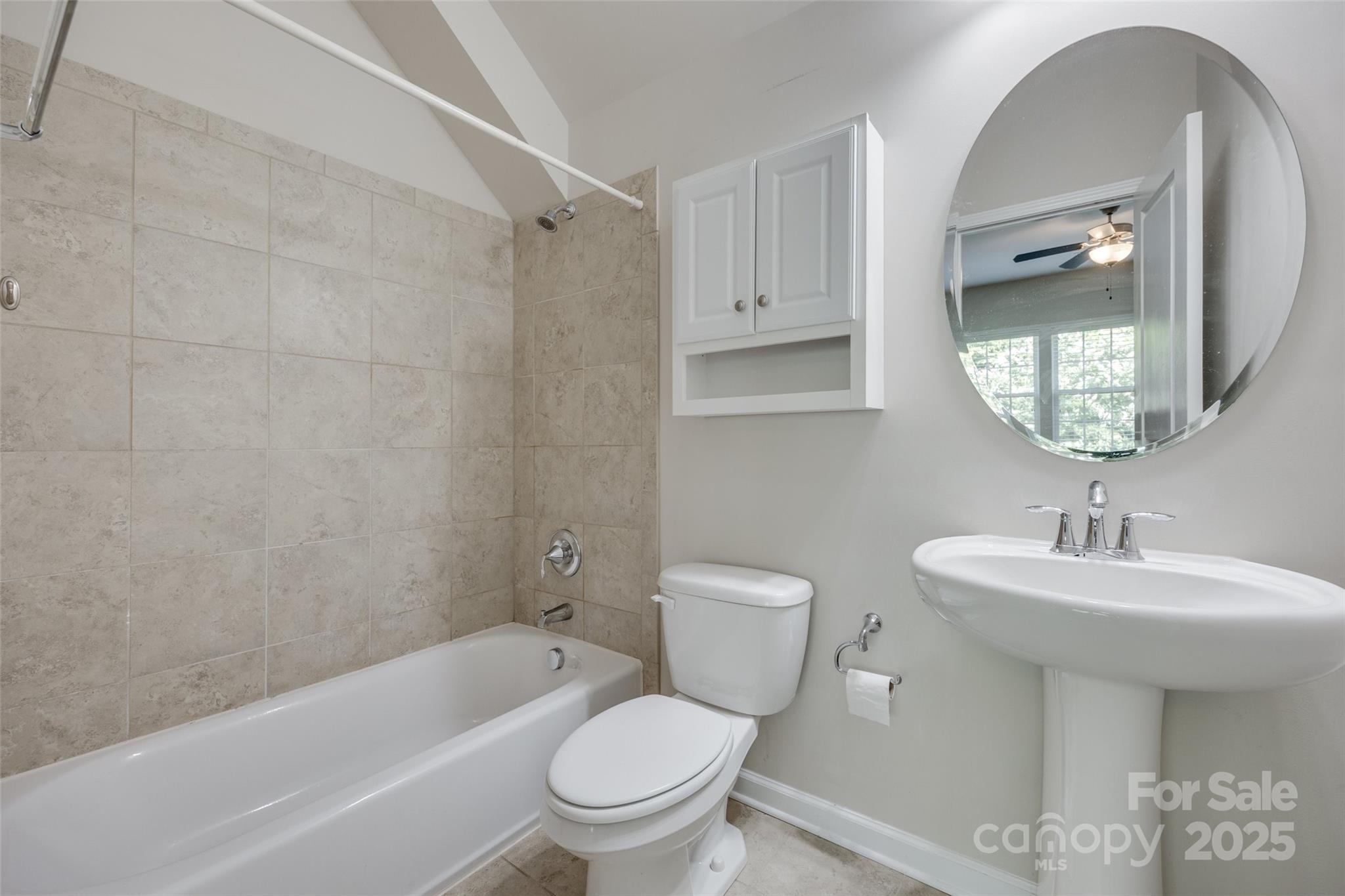 2785 Disney Place Property Photo 35