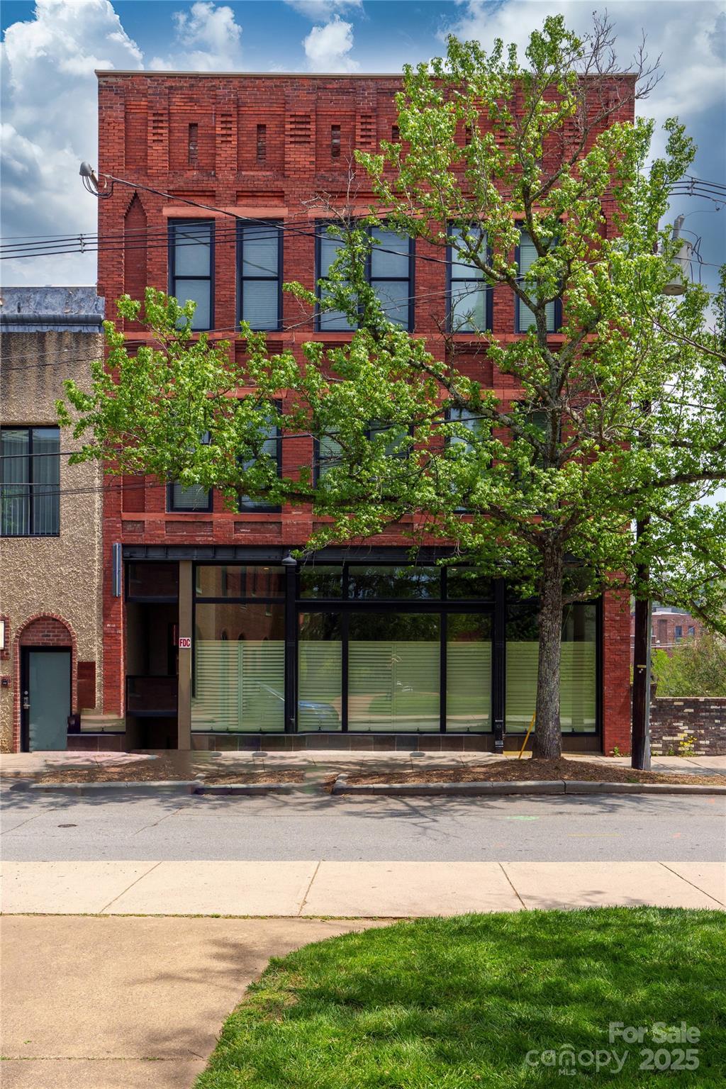 18 Church Street Property Photo 1