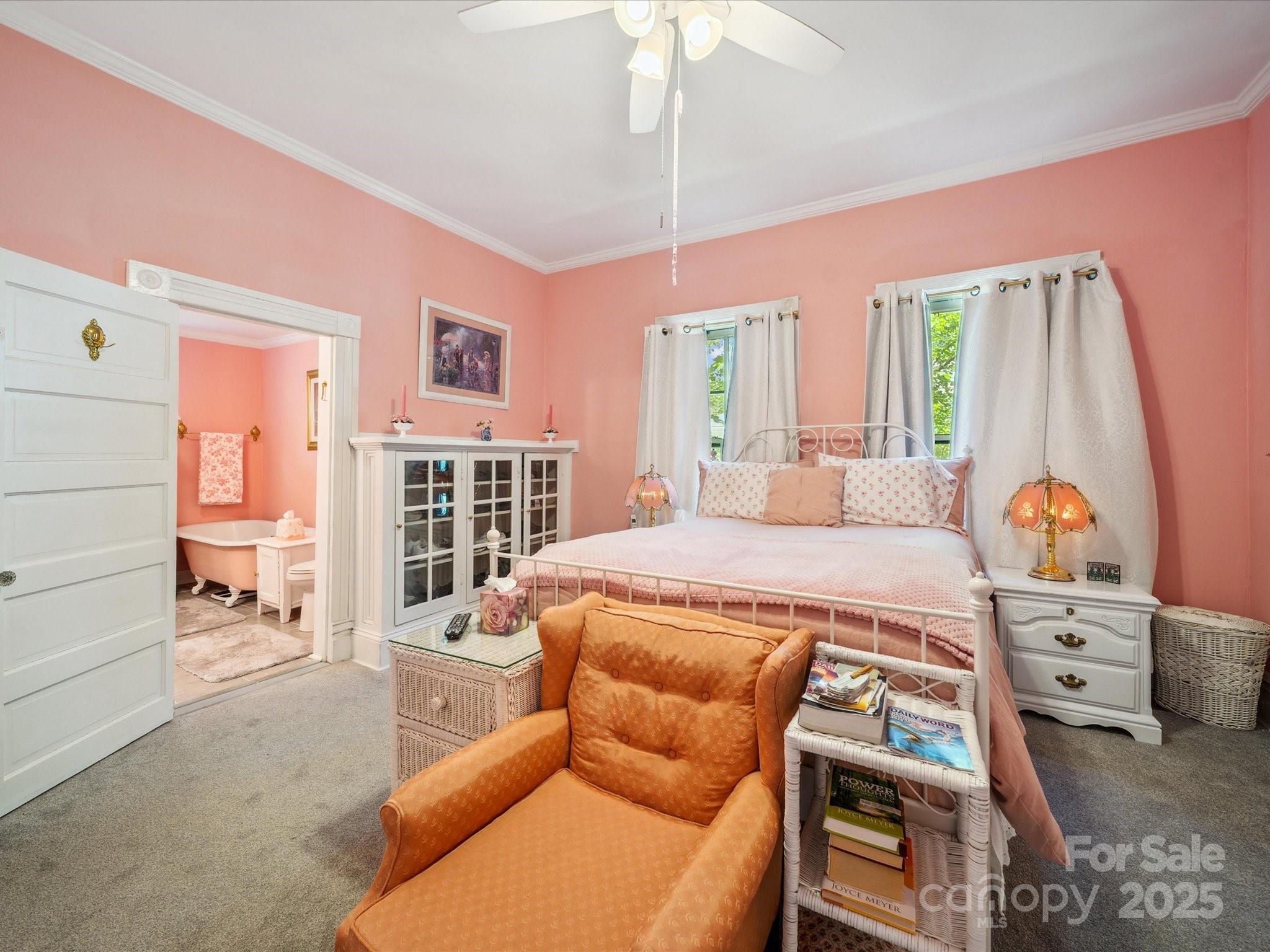 408 S Ellis Street Property Photo 8