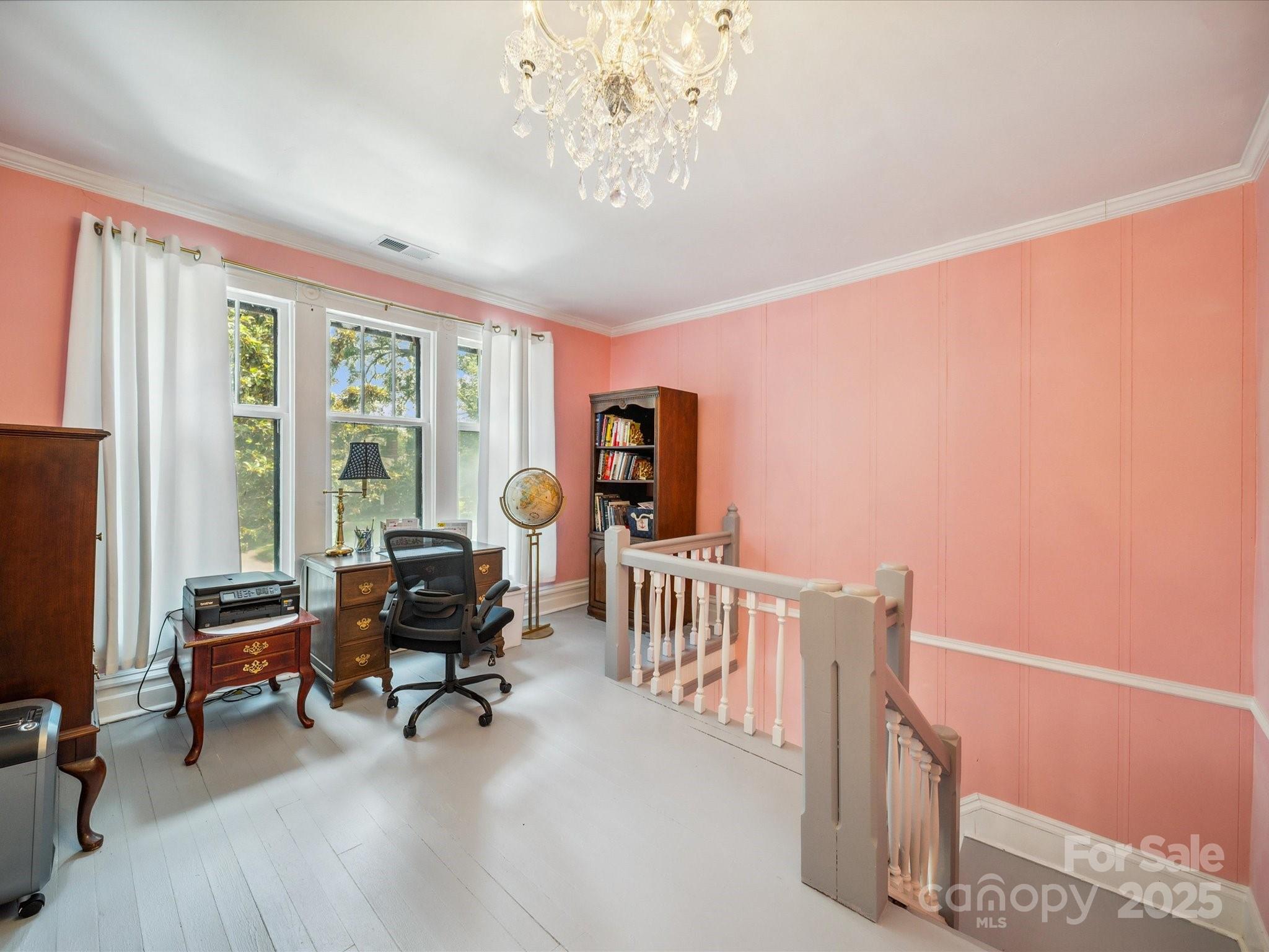 408 S Ellis Street Property Photo 18