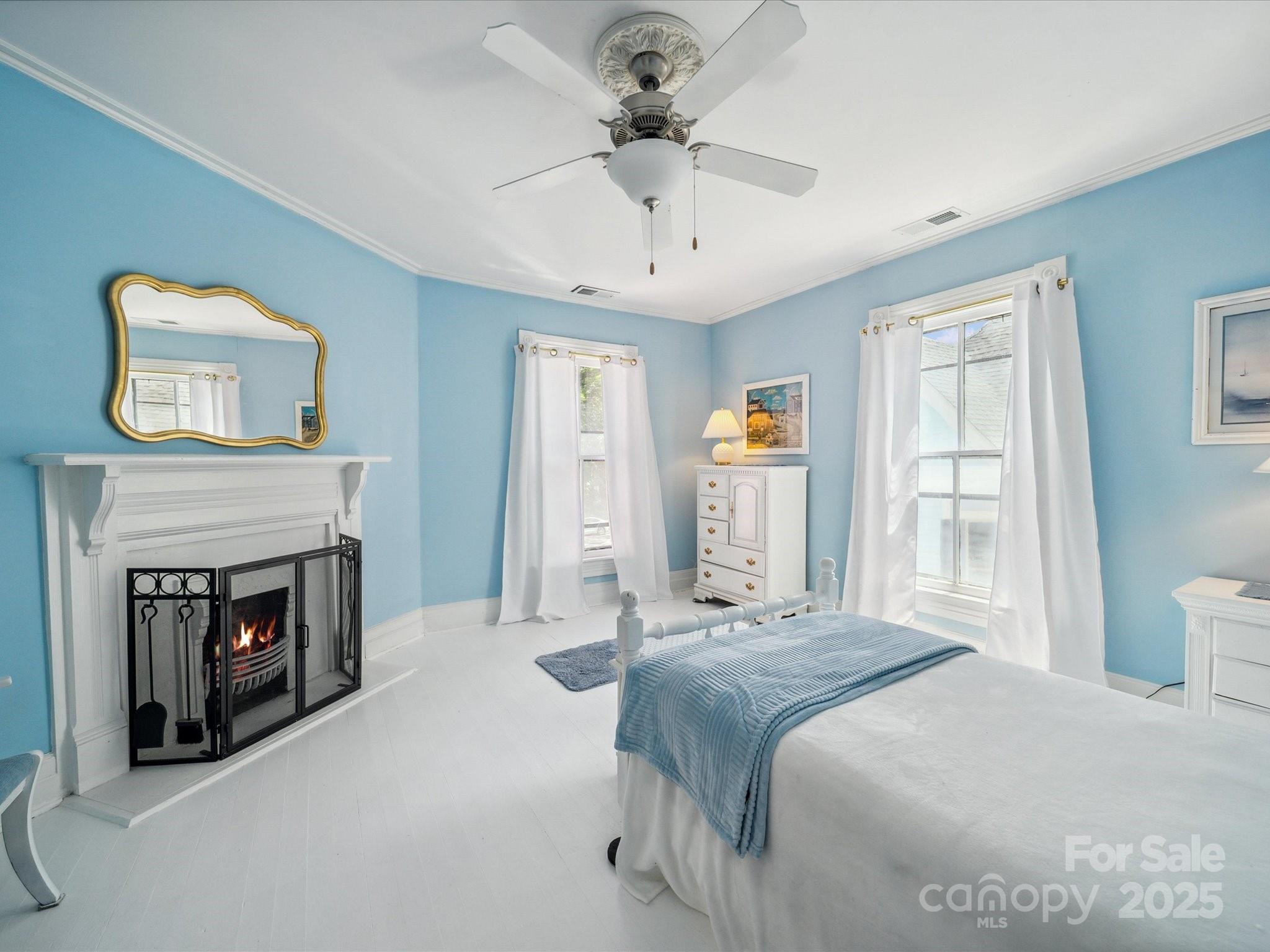408 S Ellis Street Property Photo 21