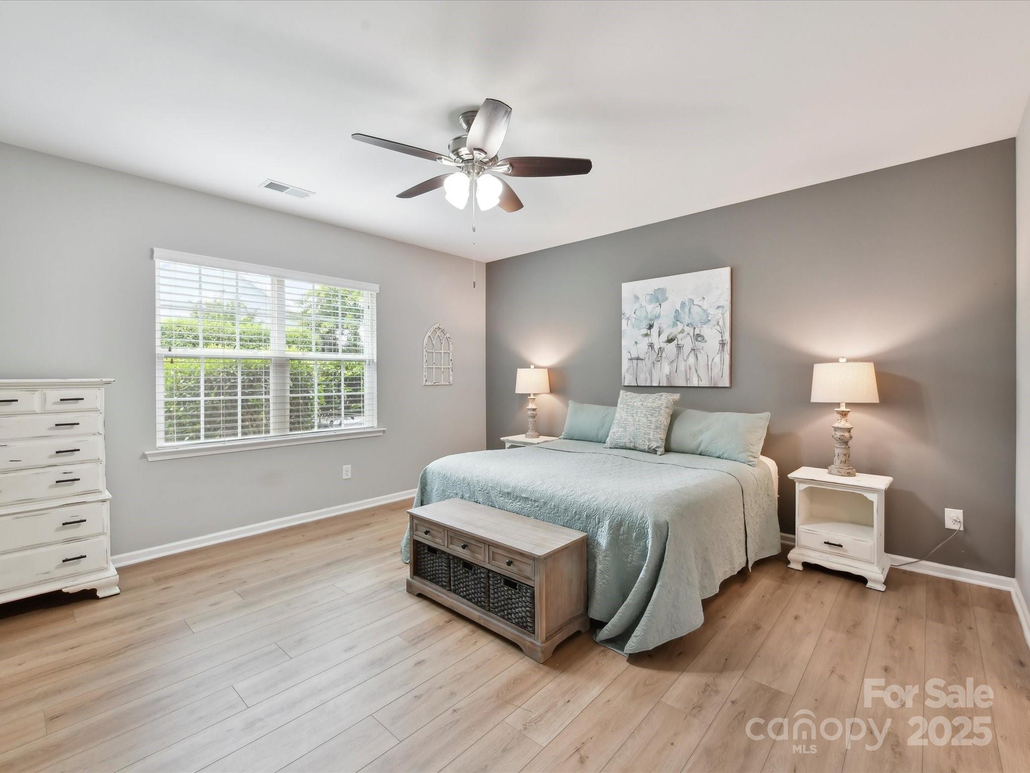 200 Sweet Briar Drive Property Photo 17