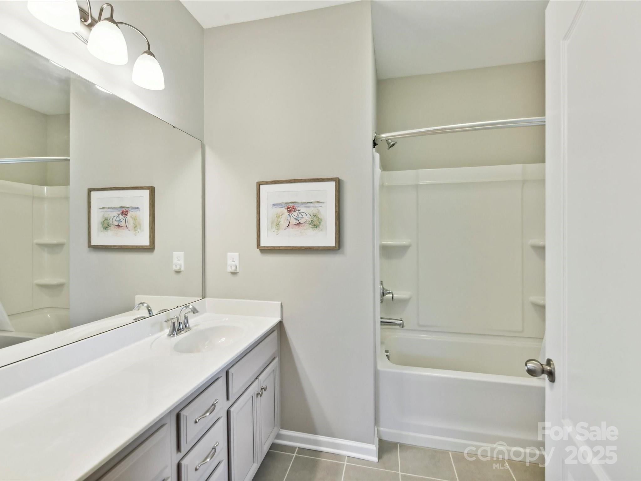 200 Sweet Briar Drive Property Photo 24