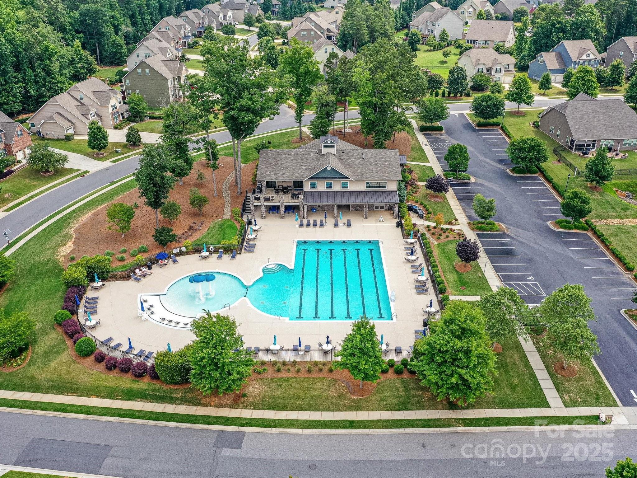 200 Sweet Briar Drive Property Photo 40