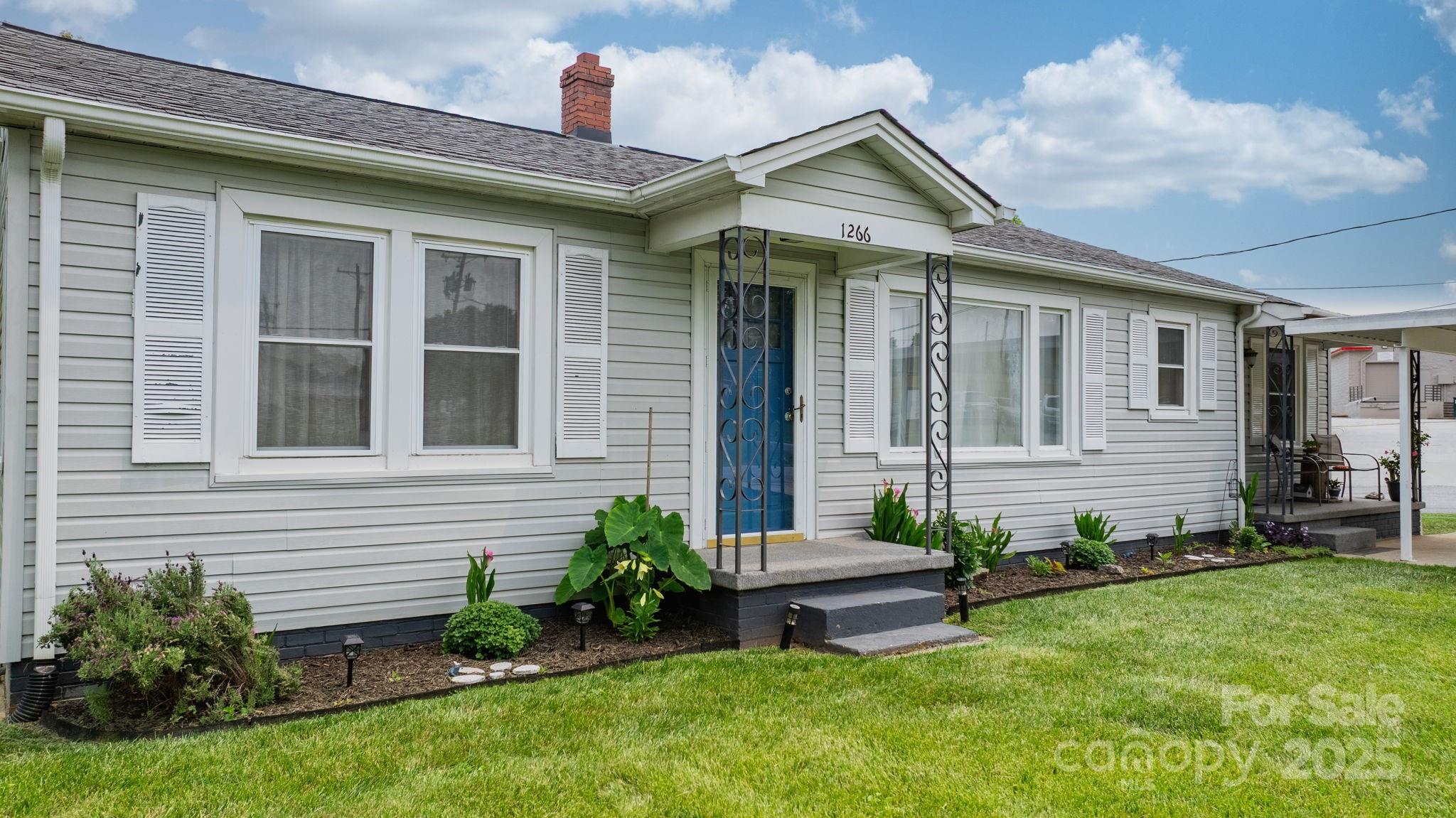 1266 18th Street Property Photo 1