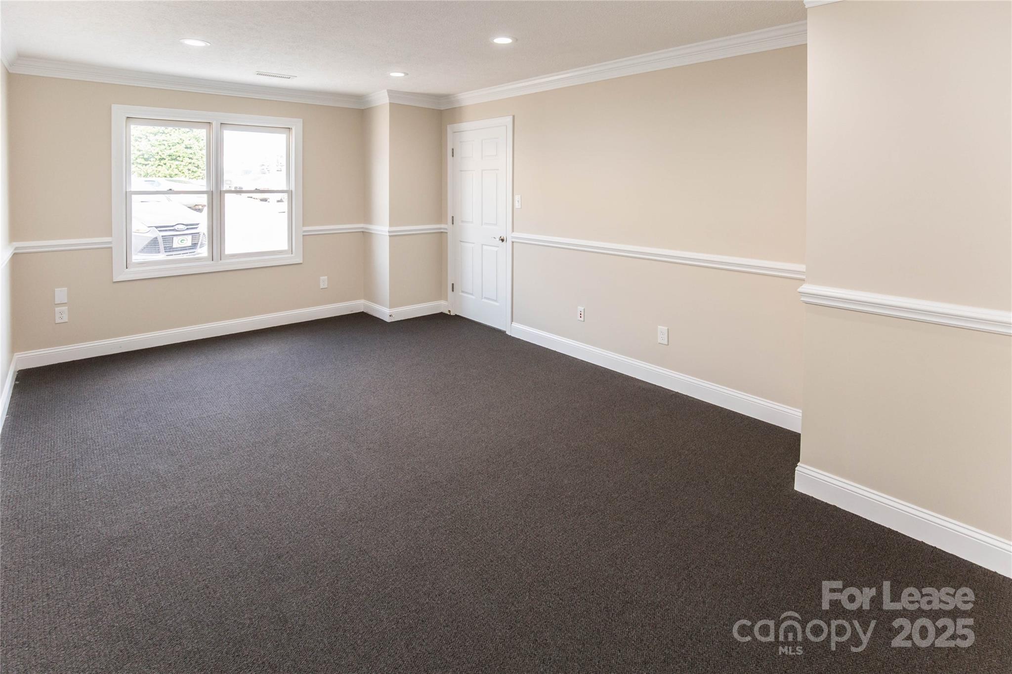 214 Main Avenue Drive Property Photo 20