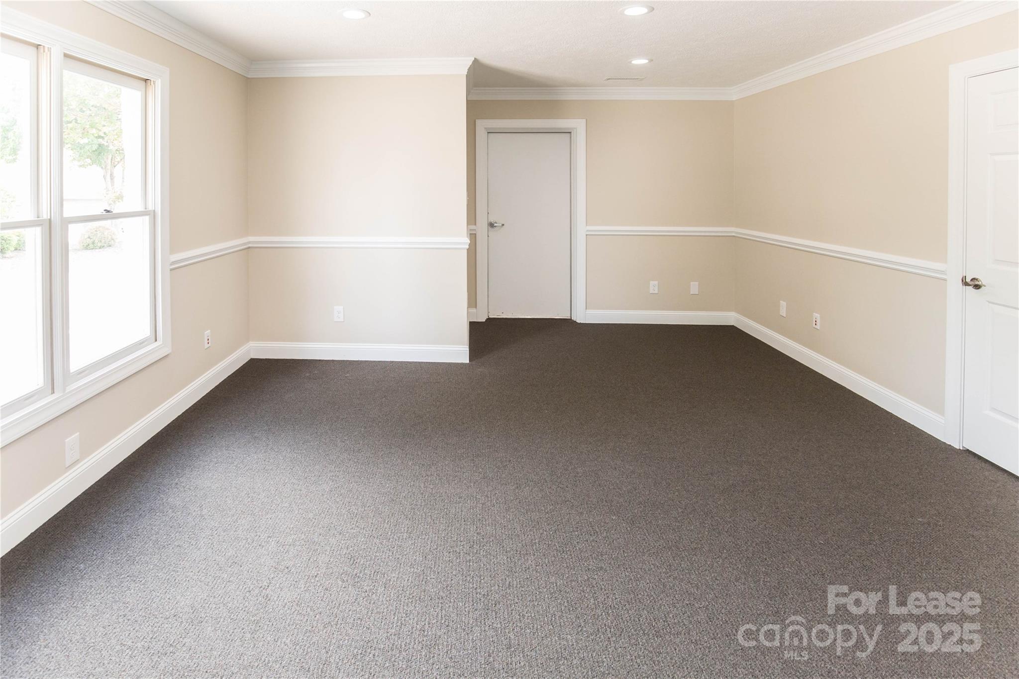 214 Main Avenue Drive Property Photo 34