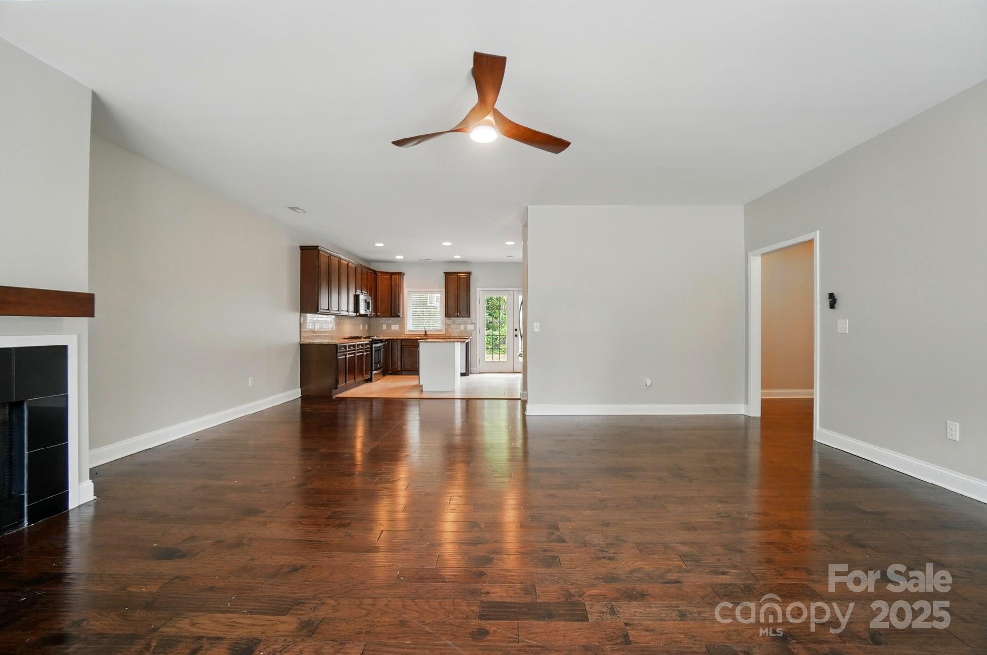 6618 Alexander Road Property Photo 6