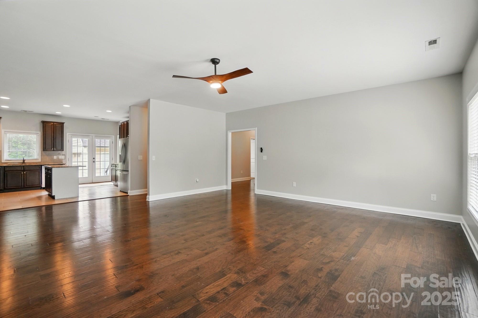 6618 Alexander Road Property Photo 7
