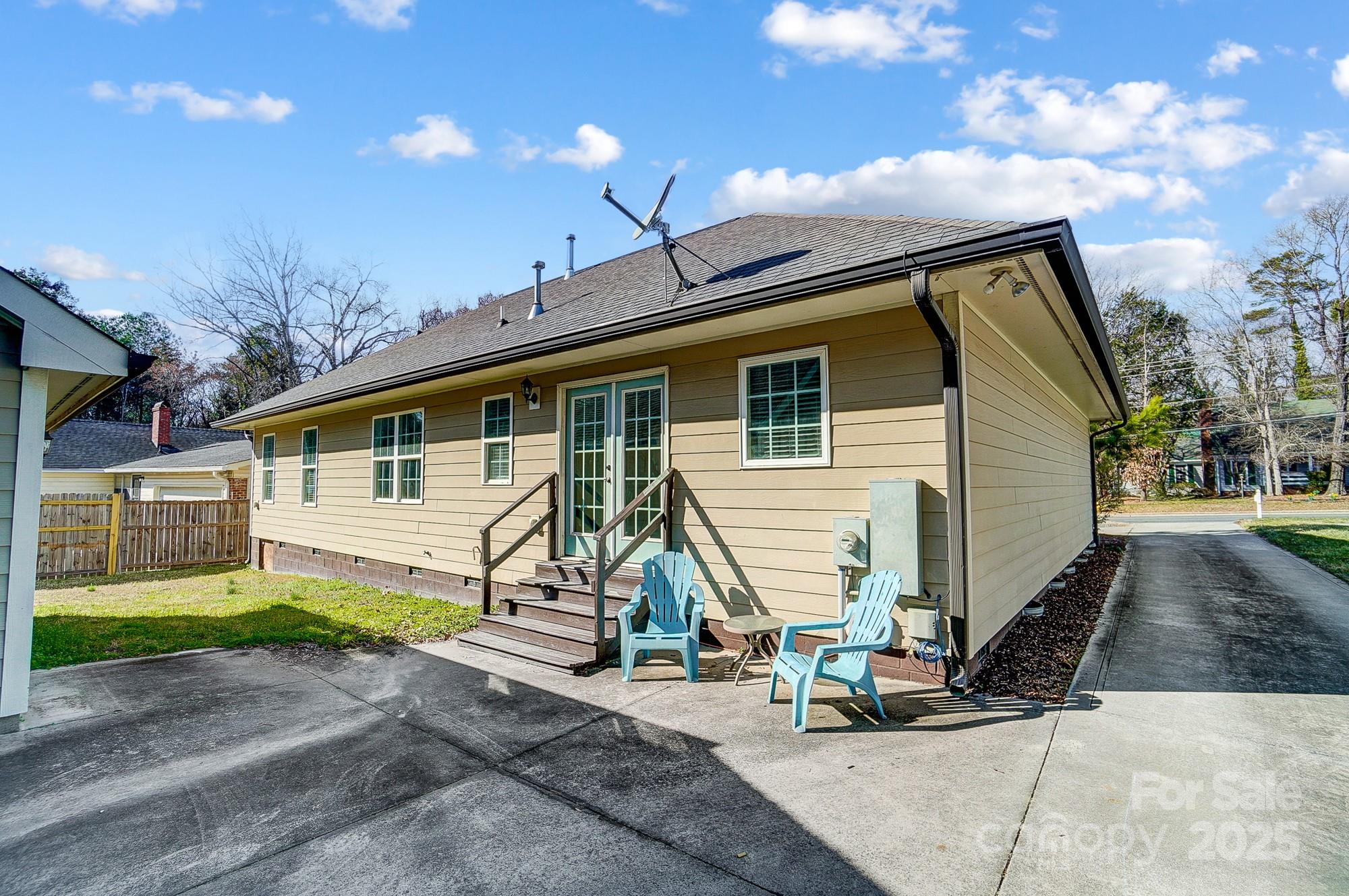 6618 Alexander Road Property Photo 31