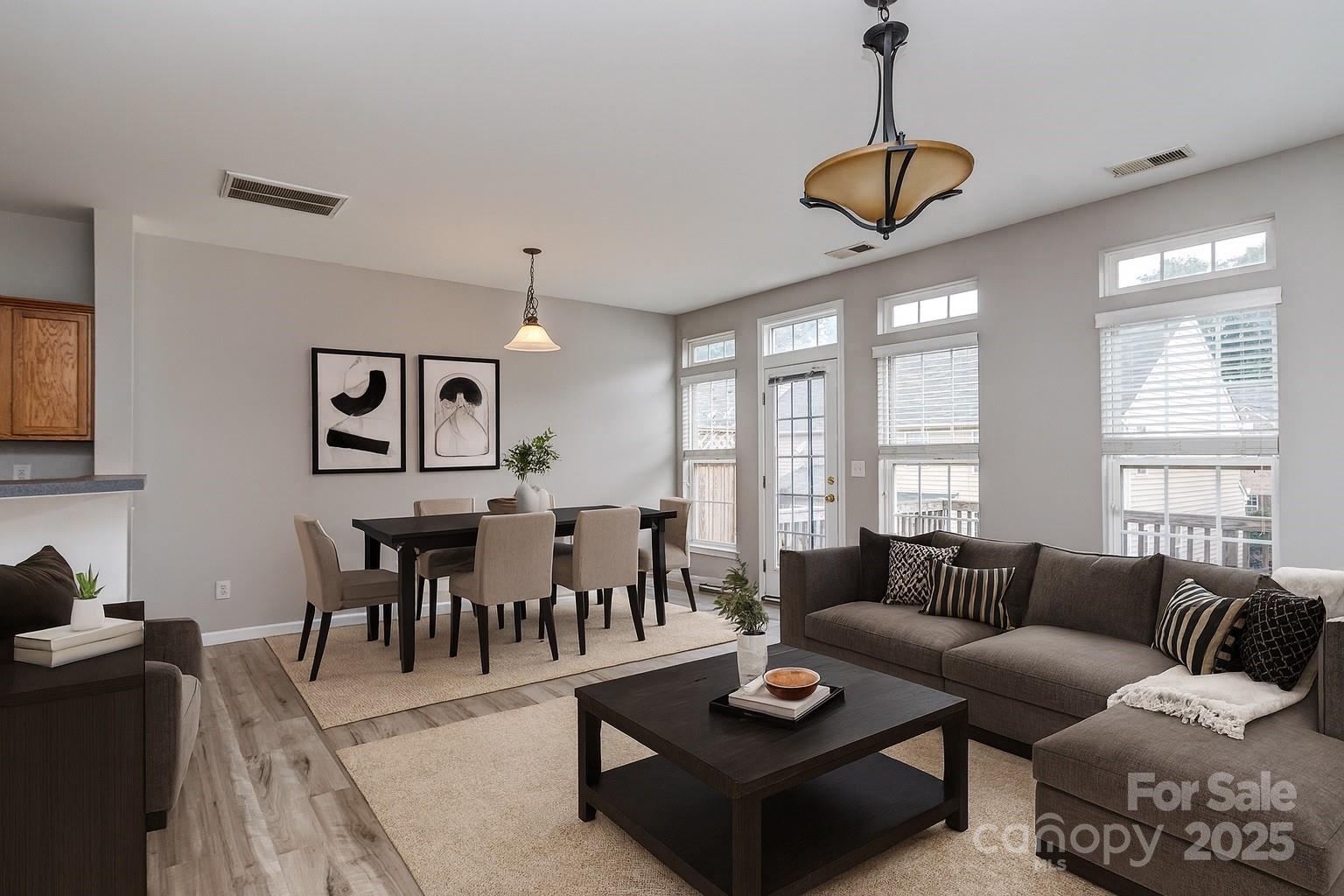 2169 Belle Vernon Avenue Property Photo 1