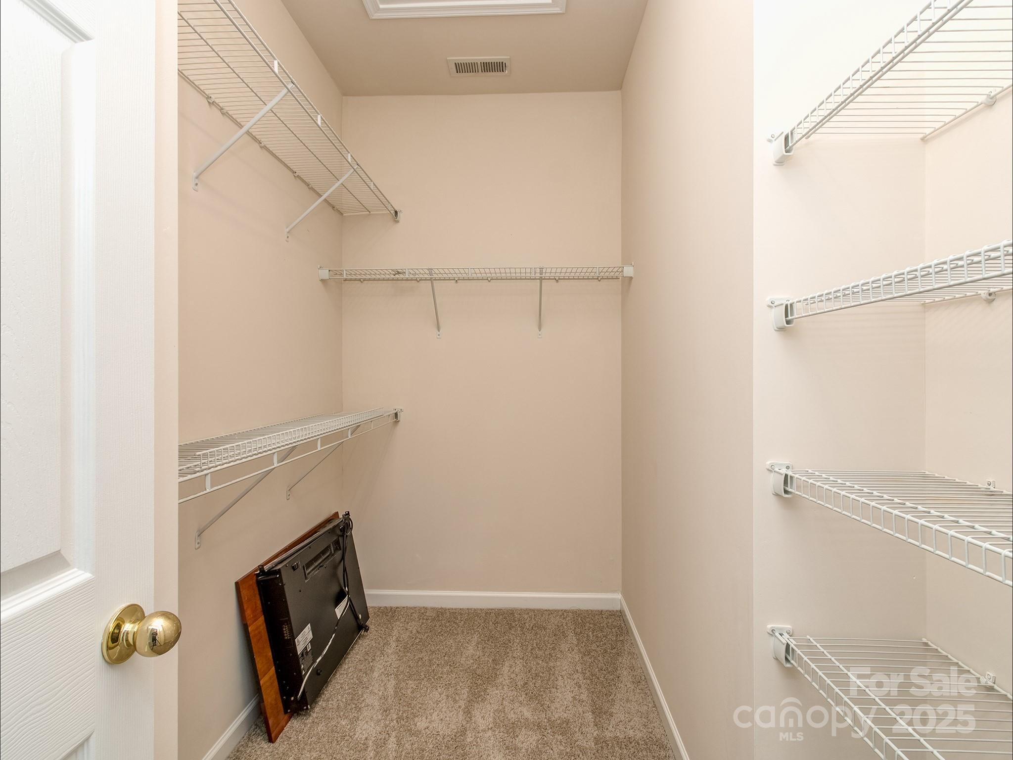 2169 Belle Vernon Avenue Property Photo 23