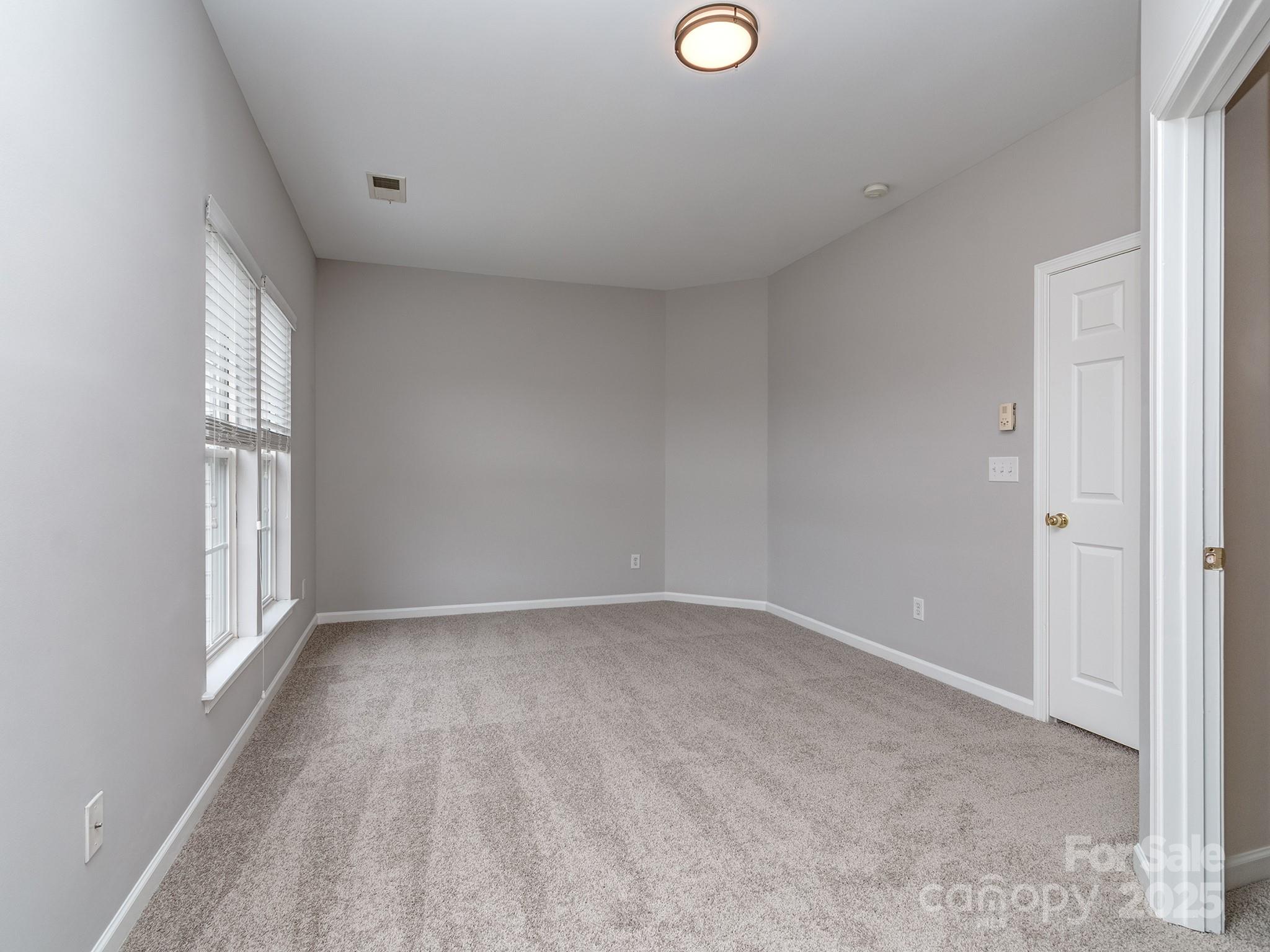 2169 Belle Vernon Avenue Property Photo 25