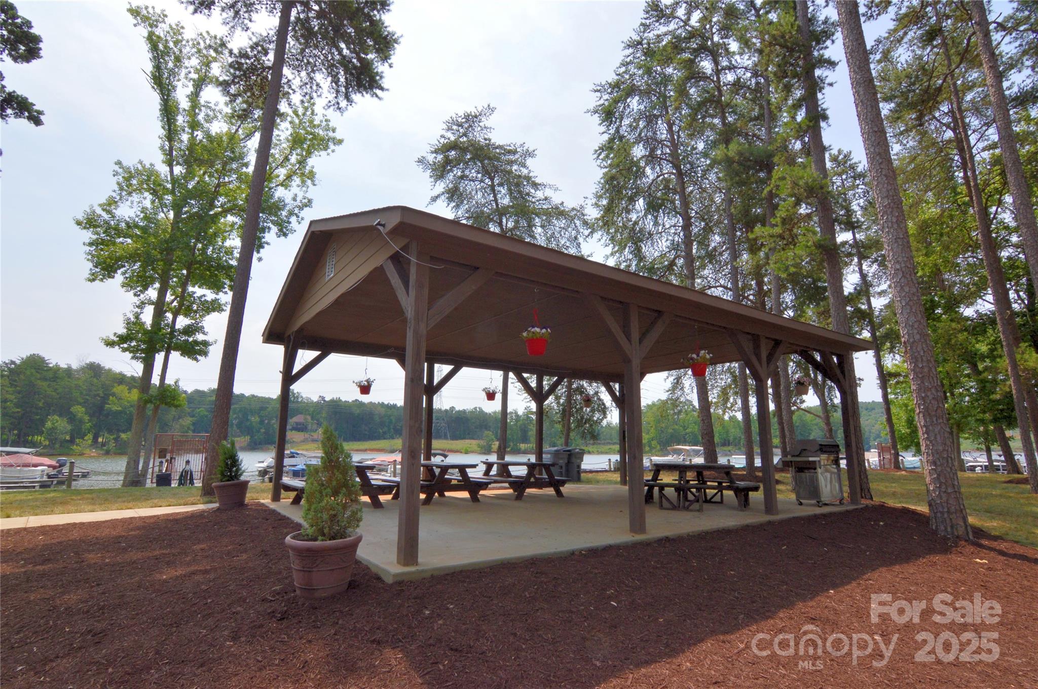 3228 Ashwood Park Drive 294 Property Photo 33