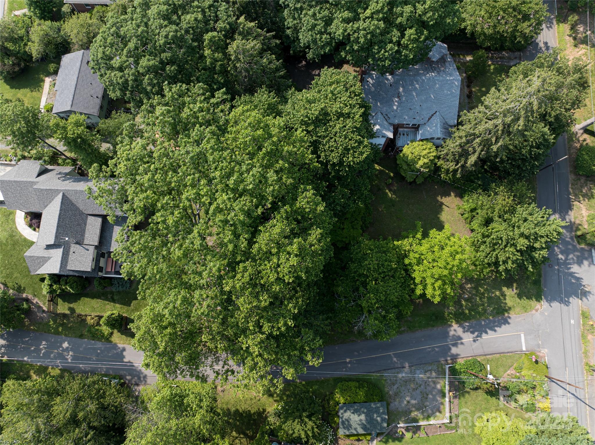 110 Border Street Property Photo 5