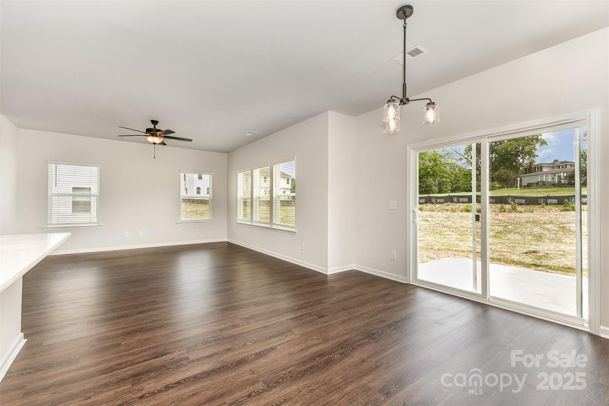 2043 Sadler Woods Lane Property Photo 13