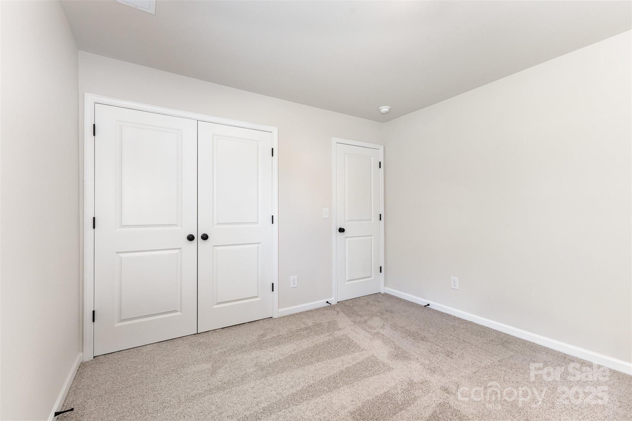 2051 Sadler Woods Lane Property Photo 24