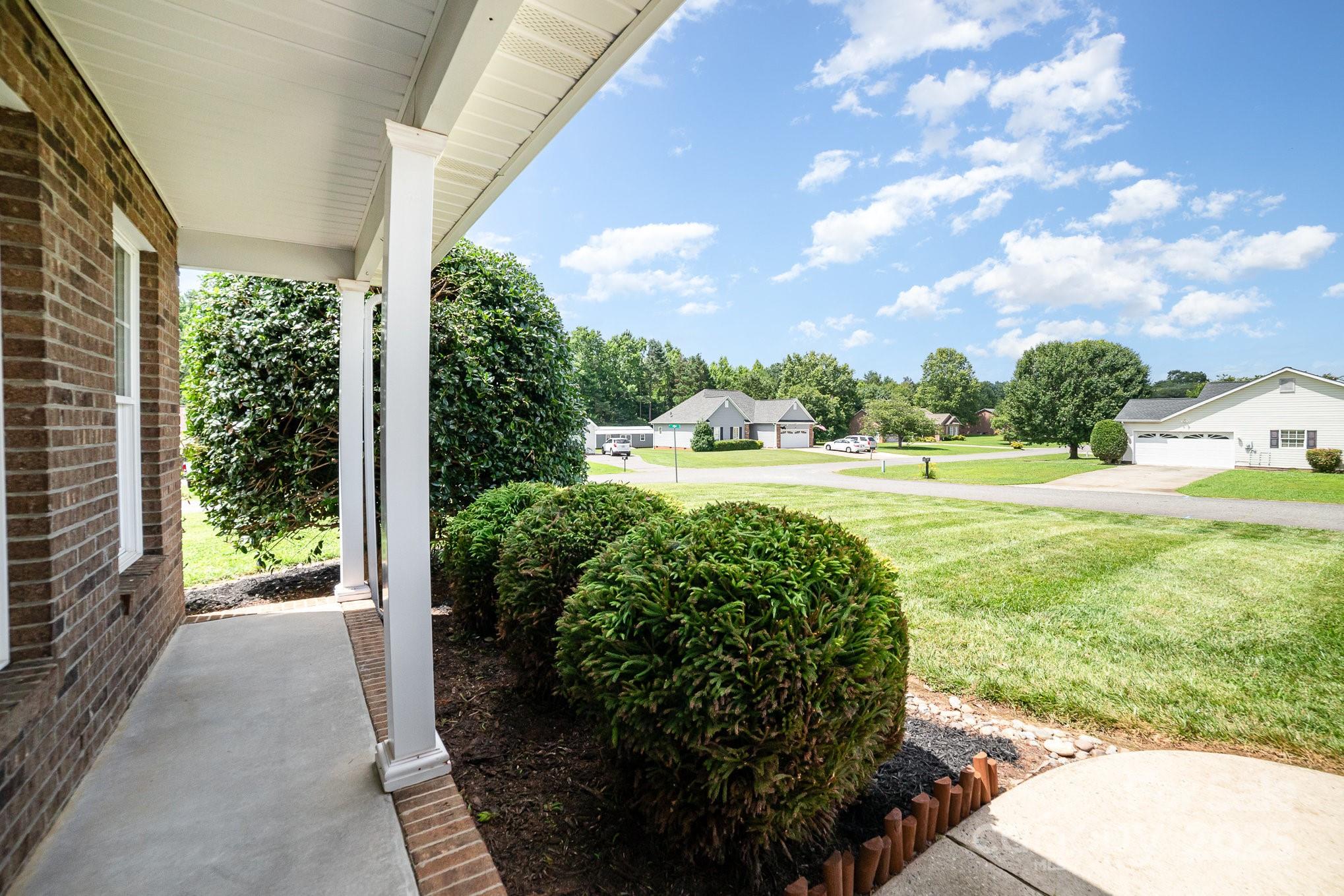 600 Capella Court Property Photo 5