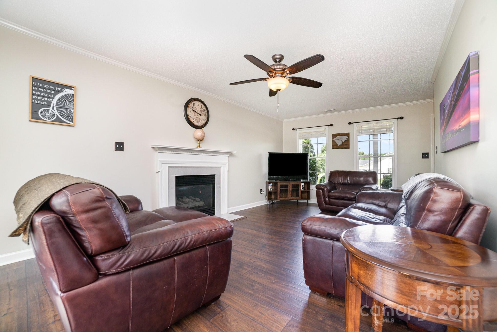 600 Capella Court Property Photo 9