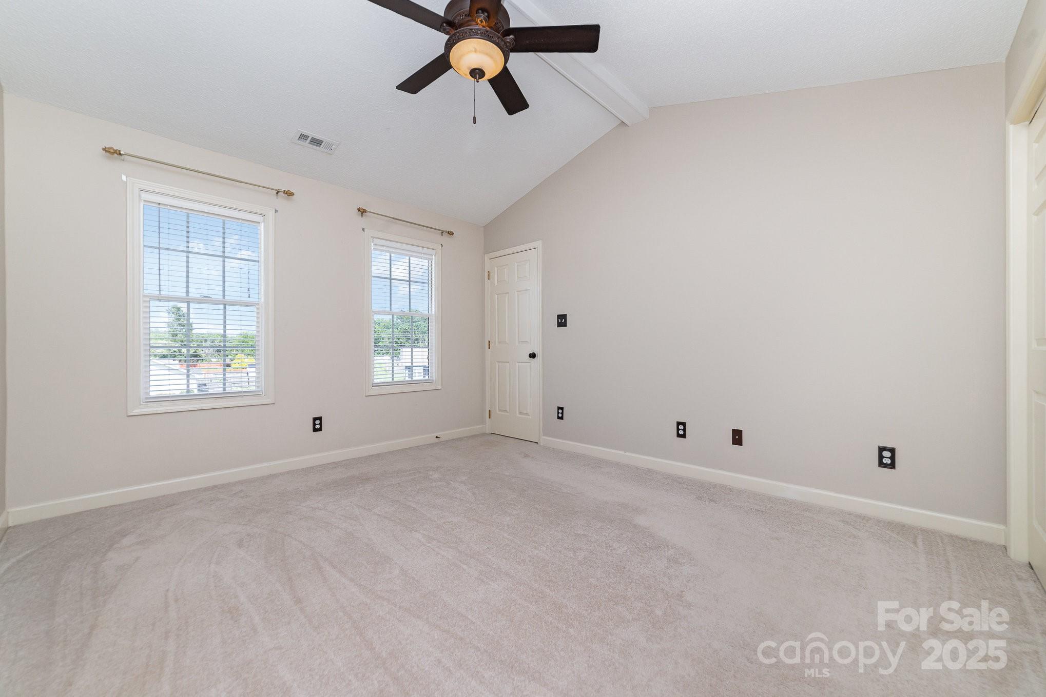 600 Capella Court Property Photo 22