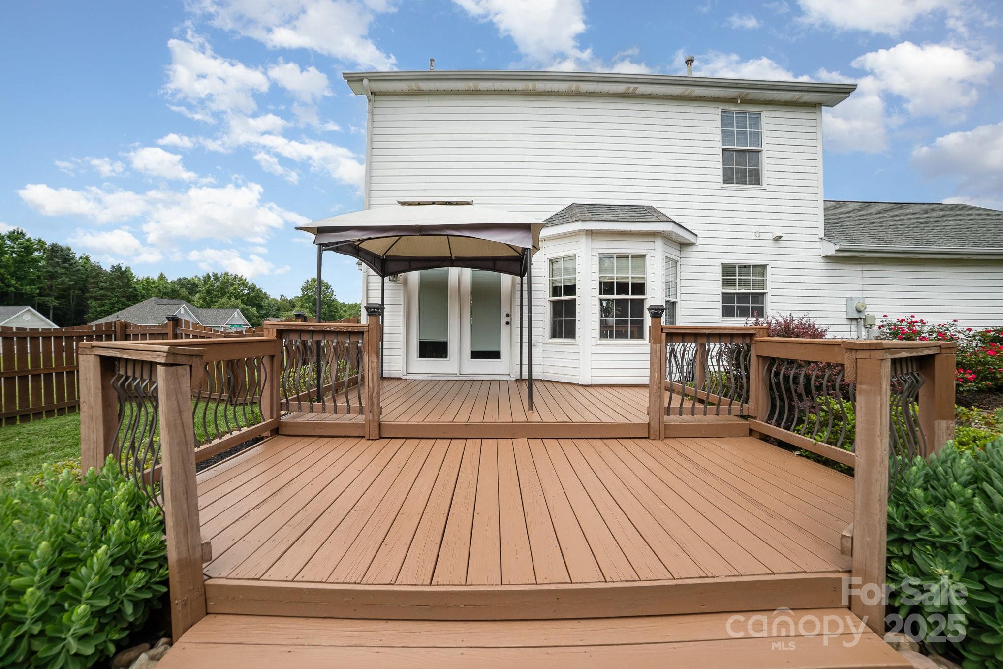 600 Capella Court Property Photo 39