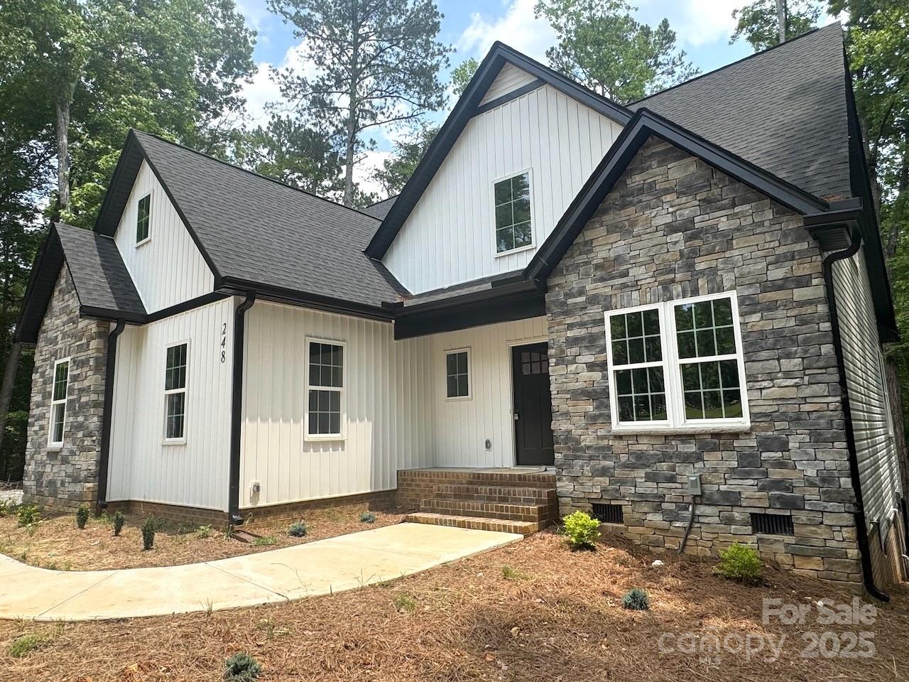 248 Pioneer Drive Property Photo 1
