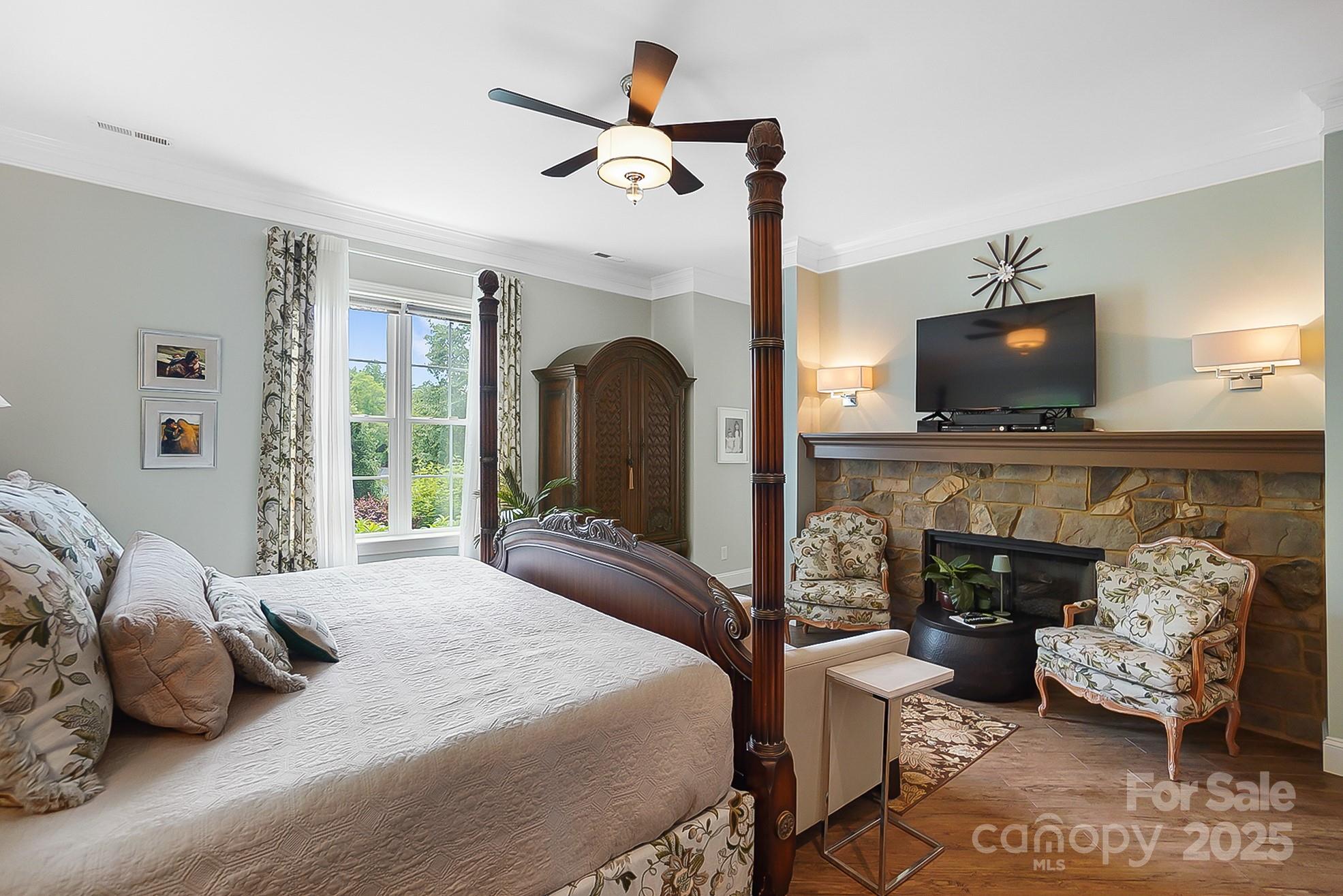 2354 Valelake Road Property Photo 19