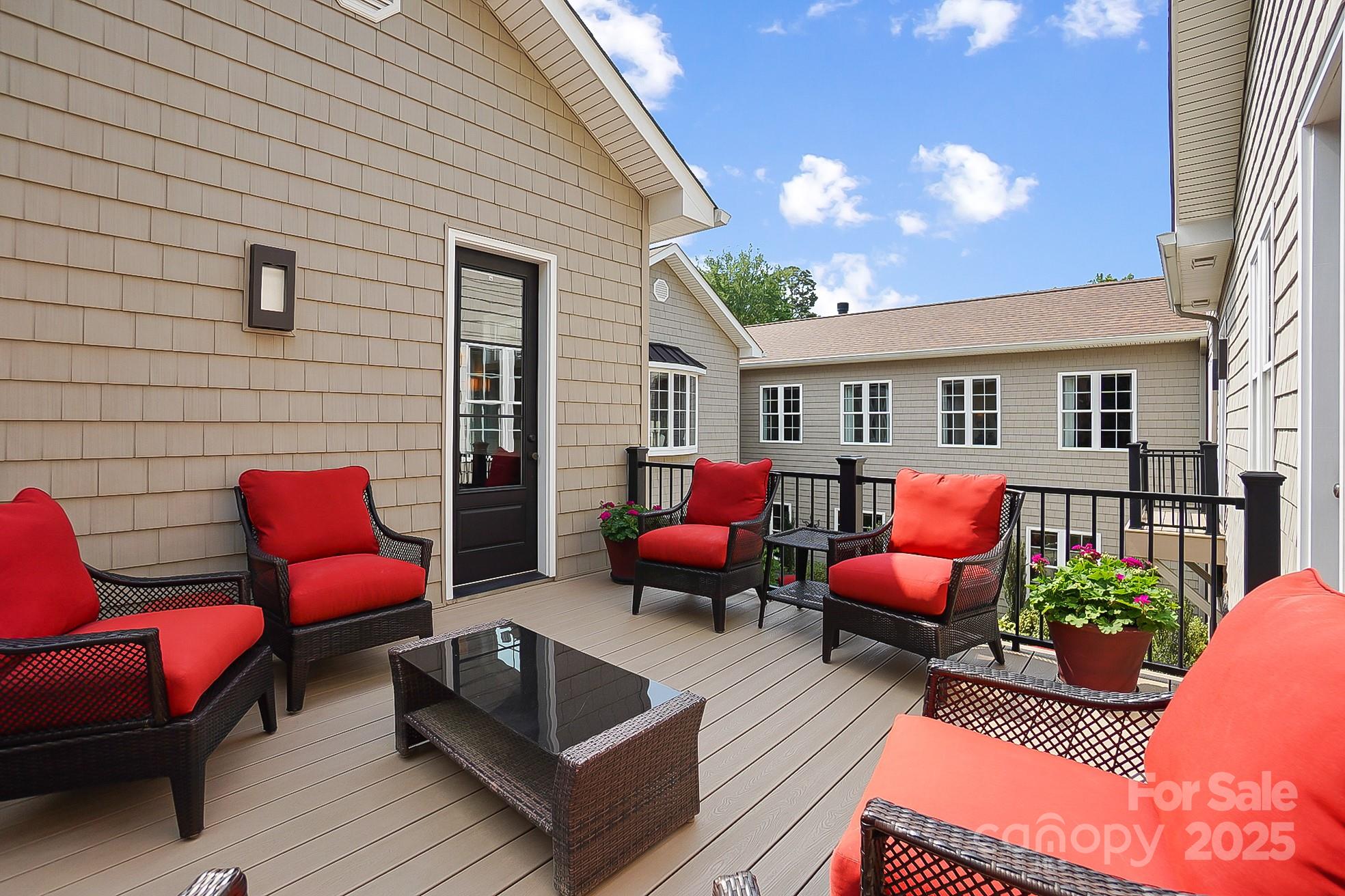 2354 Valelake Road Property Photo 26