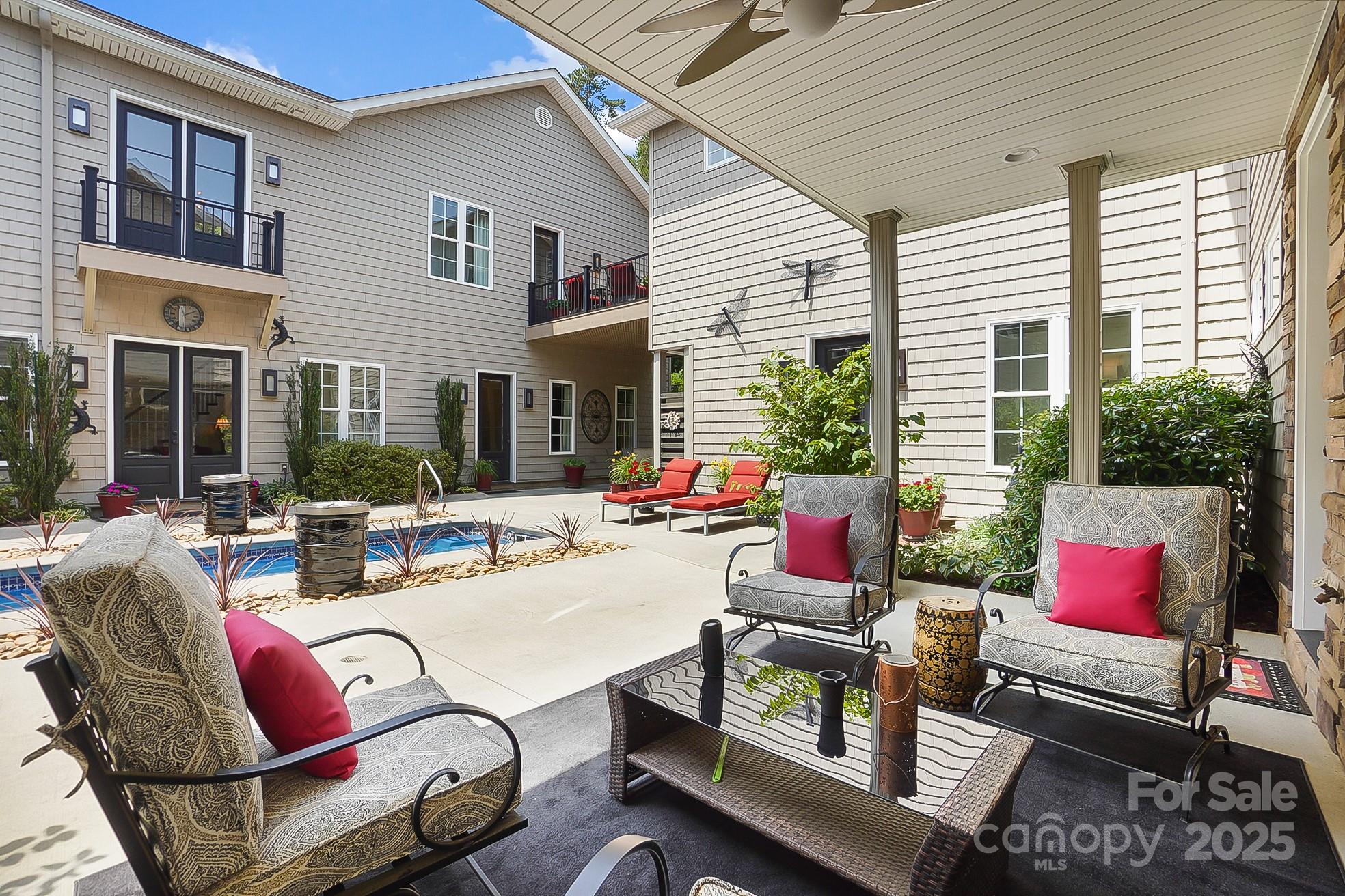 2354 Valelake Road Property Photo 38