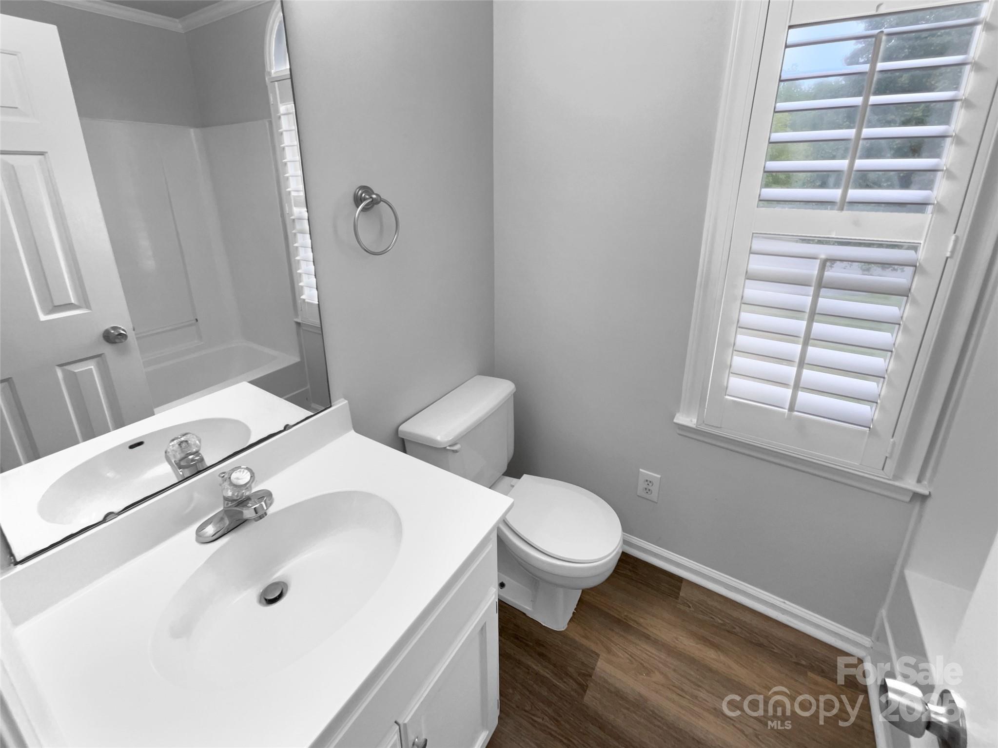 124 Creek Hollow Trail Property Photo 18